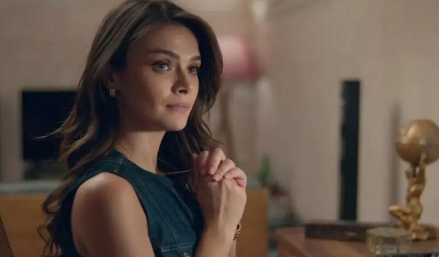 Uzak Şehir'in Alya'sı Sinem Ünsal tatilin keyfini sürüyor! Son pozlarına beğeni yağdı