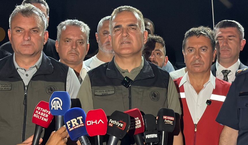 Muğla Valisi Akbıyık'tan yangınla ilgili açıklama