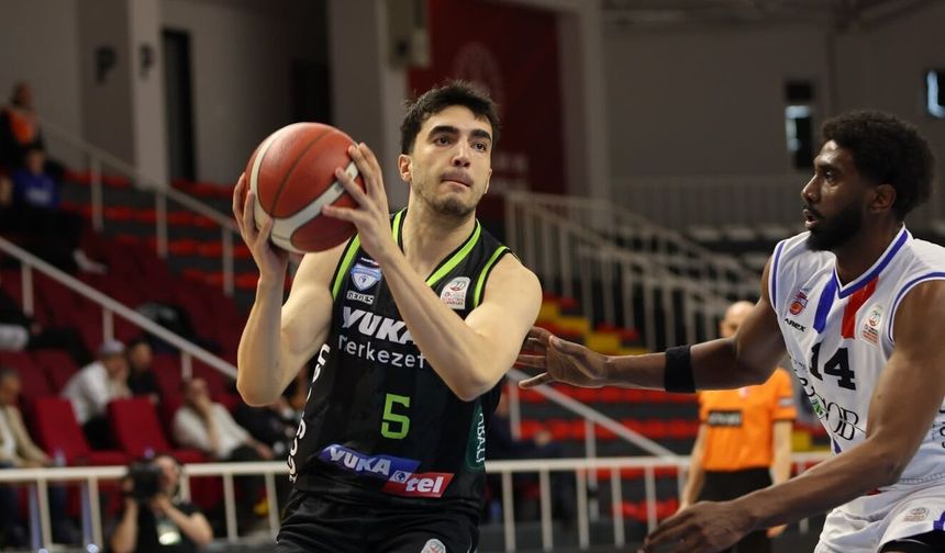 Denizli Basket'te Egemen ve Mustafa Sami'den imza