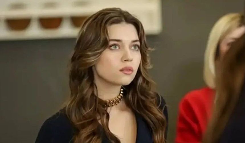 Uyuşturucu operasyonu: Afra Saraçoğlu ülkeye döner dönmez gözaltına alındı!
