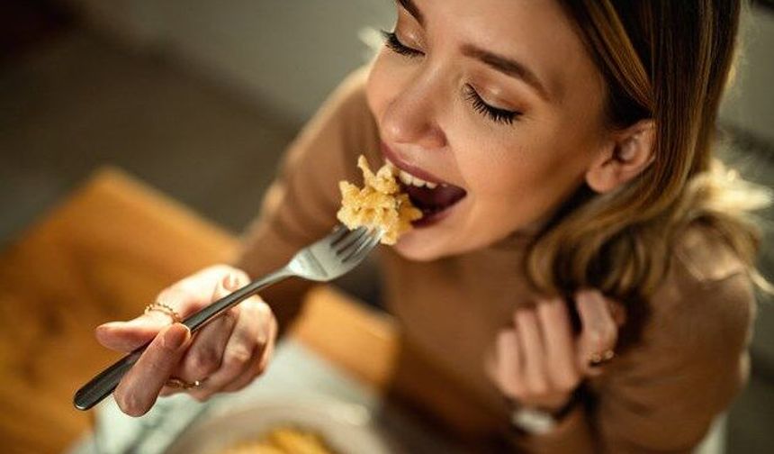 Hafta sonu sadece uykunuz değil, yemek saatiniz de şaşmasın!