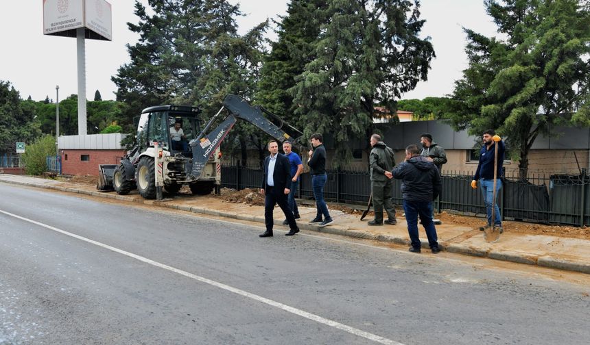 Bornova'da okul bölgelerine hem fiziksel hem toplumsal kalkan