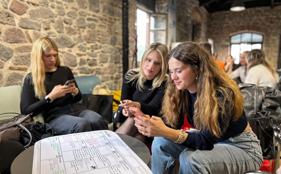 Kadınlar dijitalde artık daha güçlü