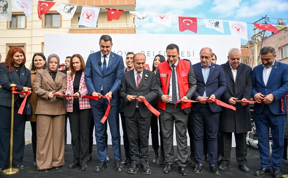 Bornova'da Kent Kasap hizmete girdi