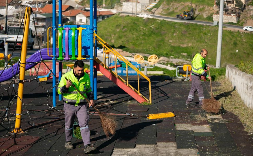 Narlıdere Belediyesi'nden bahar temizliği