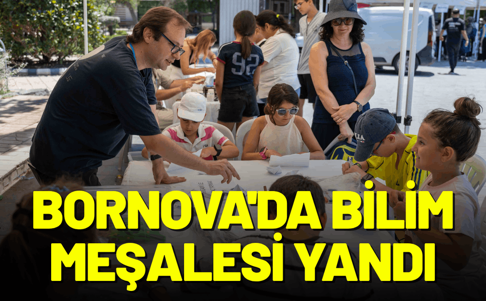 Bornova'da bilim meşalesi yandı