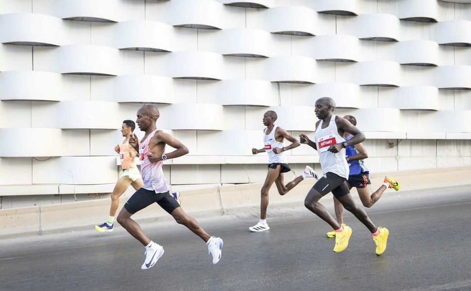 9 Eylül İzmir Yarı Maratonu"nda rekor kırıldı
