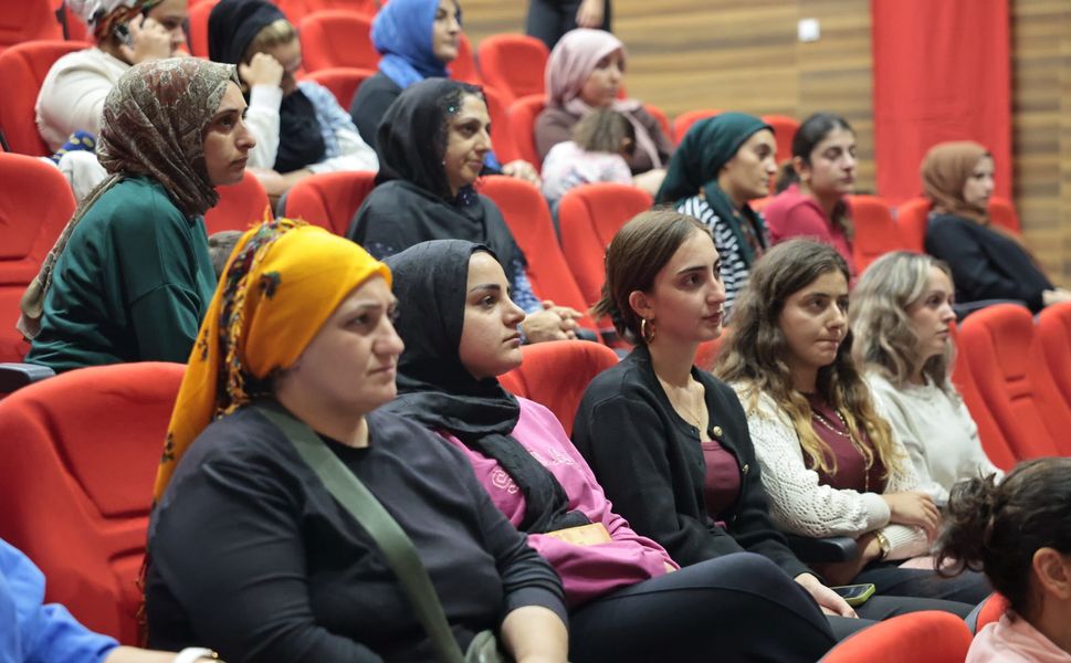 Konak'ta Aile İçi Farkındalık Seminerleri başlıyor