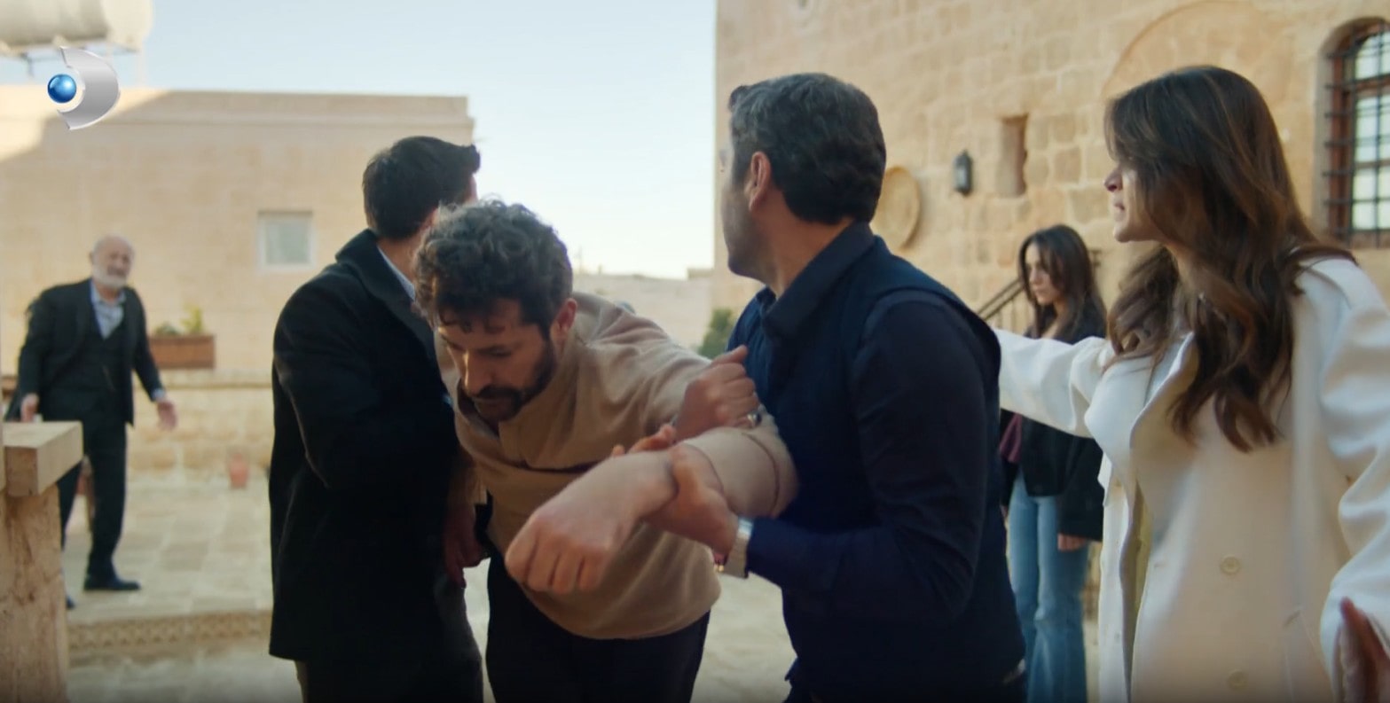 A L Y A C I H A N A S K I Z I R V E D E 1032100 306281 Min