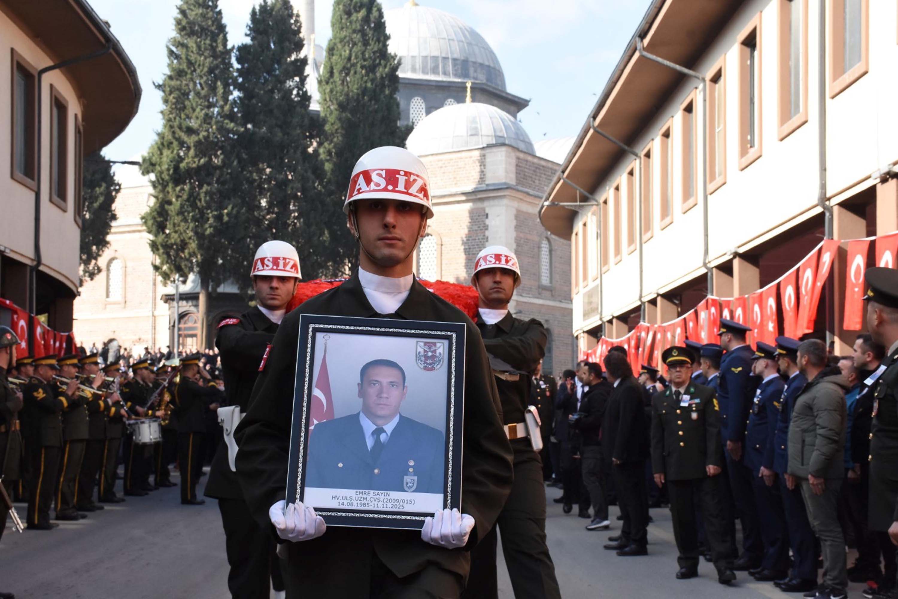 B A L I K E S I R S E H I D I N I S O N Y O L C U L U G U N A U G U R 1015463 301280 Min