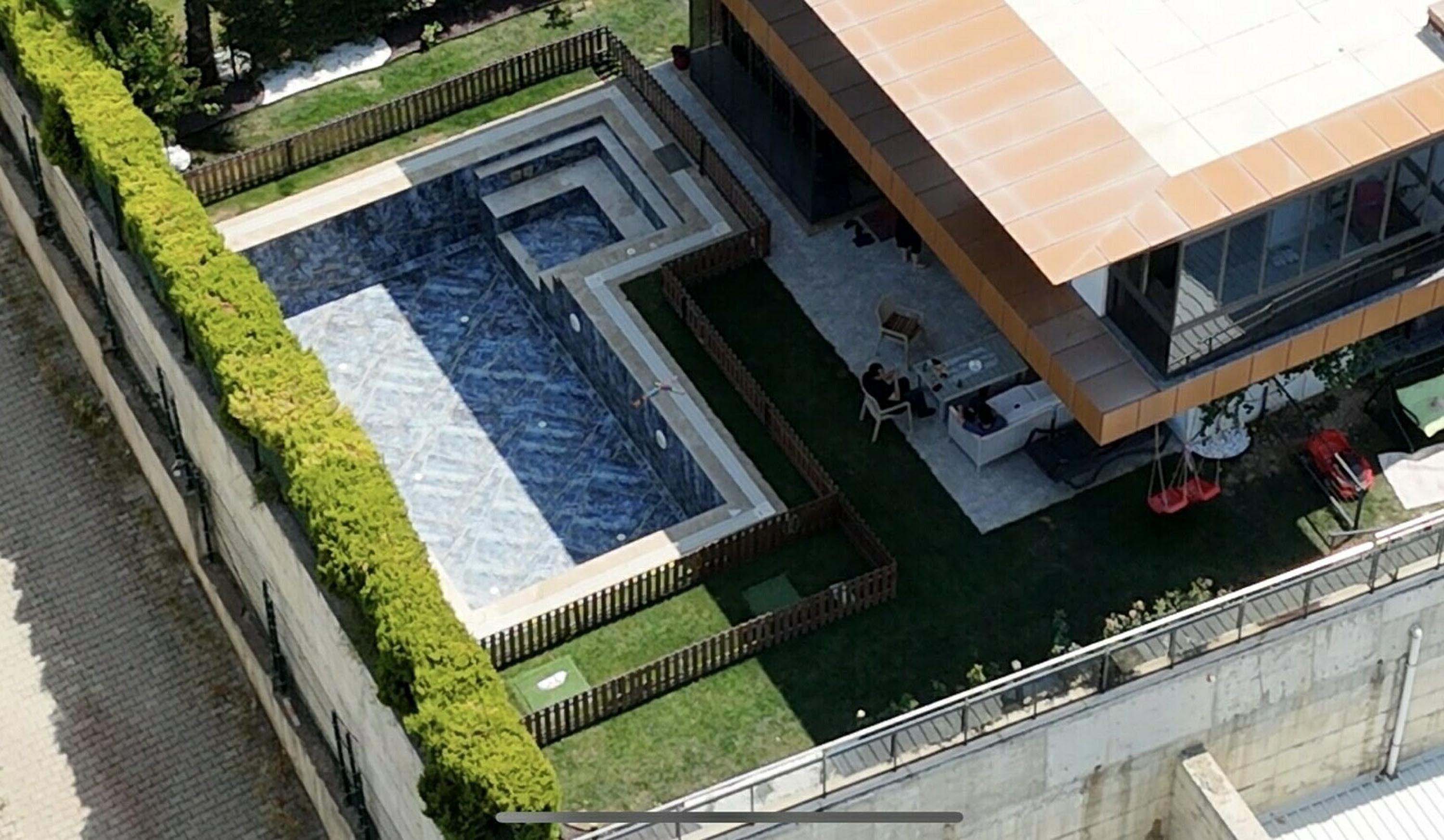 F E R D I Z E Y R E K I N O L U M U N E I L I S K I N I D D I A N A M 1013629 300748 Min