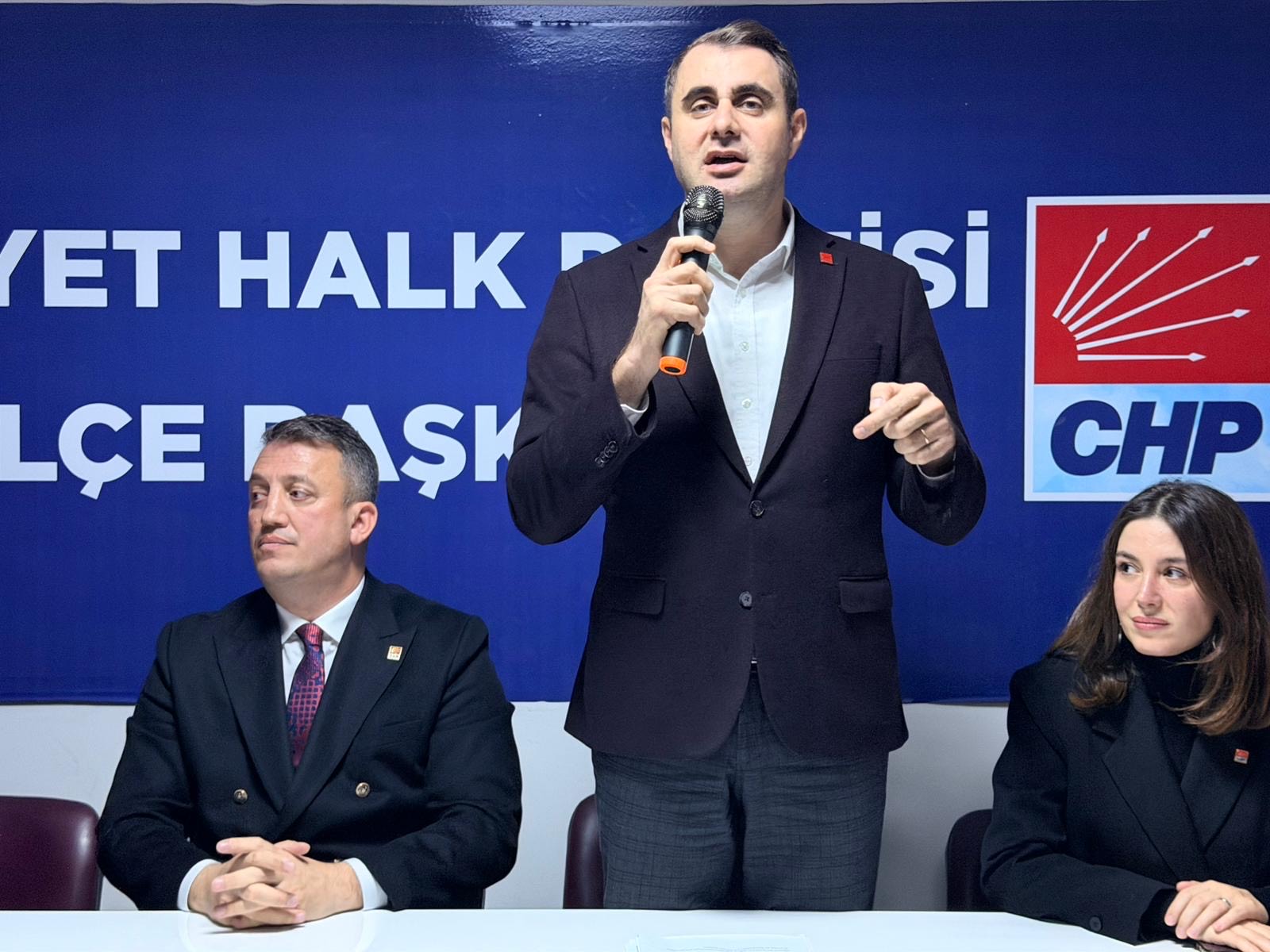 468D43Bf F4E6 4E17 A7E3 A2246A92B72D Min