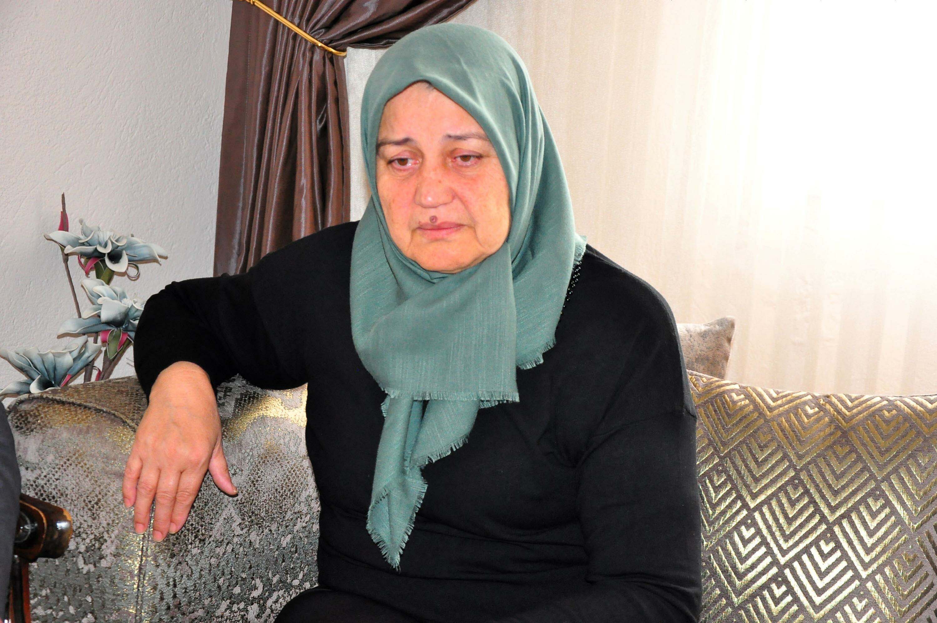 G U L S A H D U R B A Y I N A N N E S I S E R U M T A K I L I Y K E 1074431 318823 Min