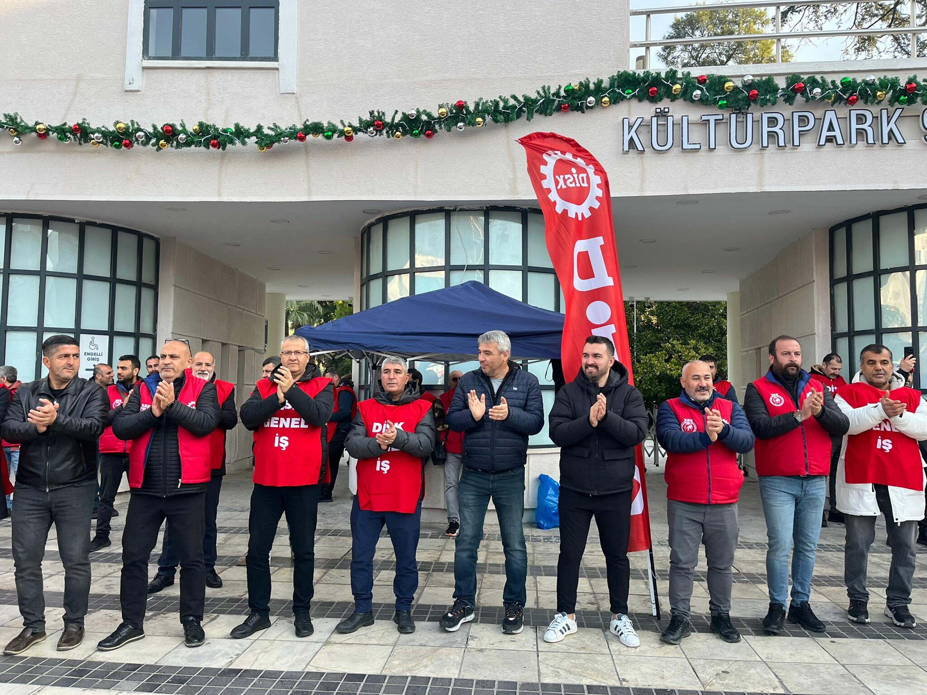 I Z M I R D E I S C I L E R I N E Y L E M I 3 U N C U G U N D E D 1056272 313472 Min