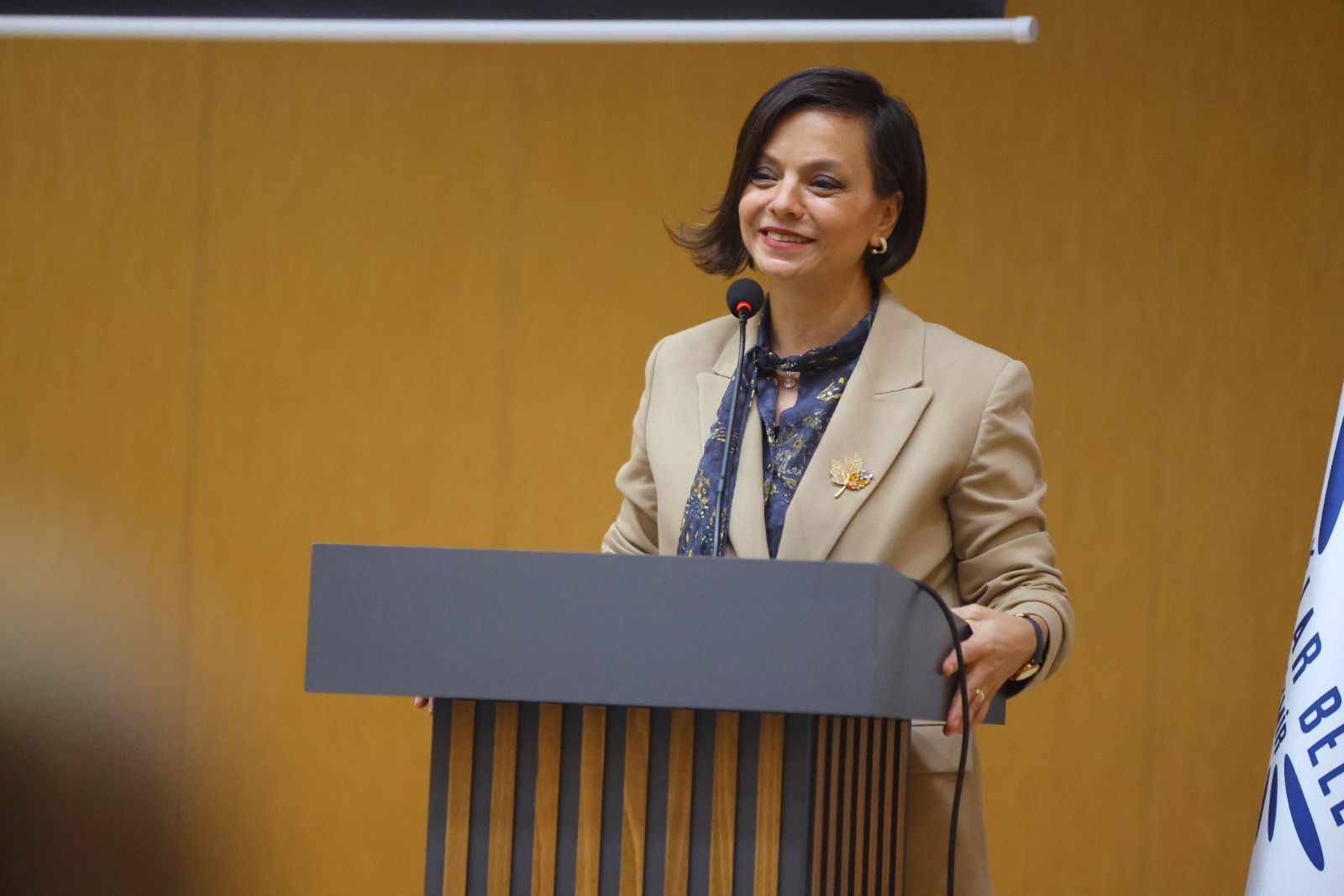 Karabağlar ’Da Engeller Tasarımla Aşıldı (2) Min