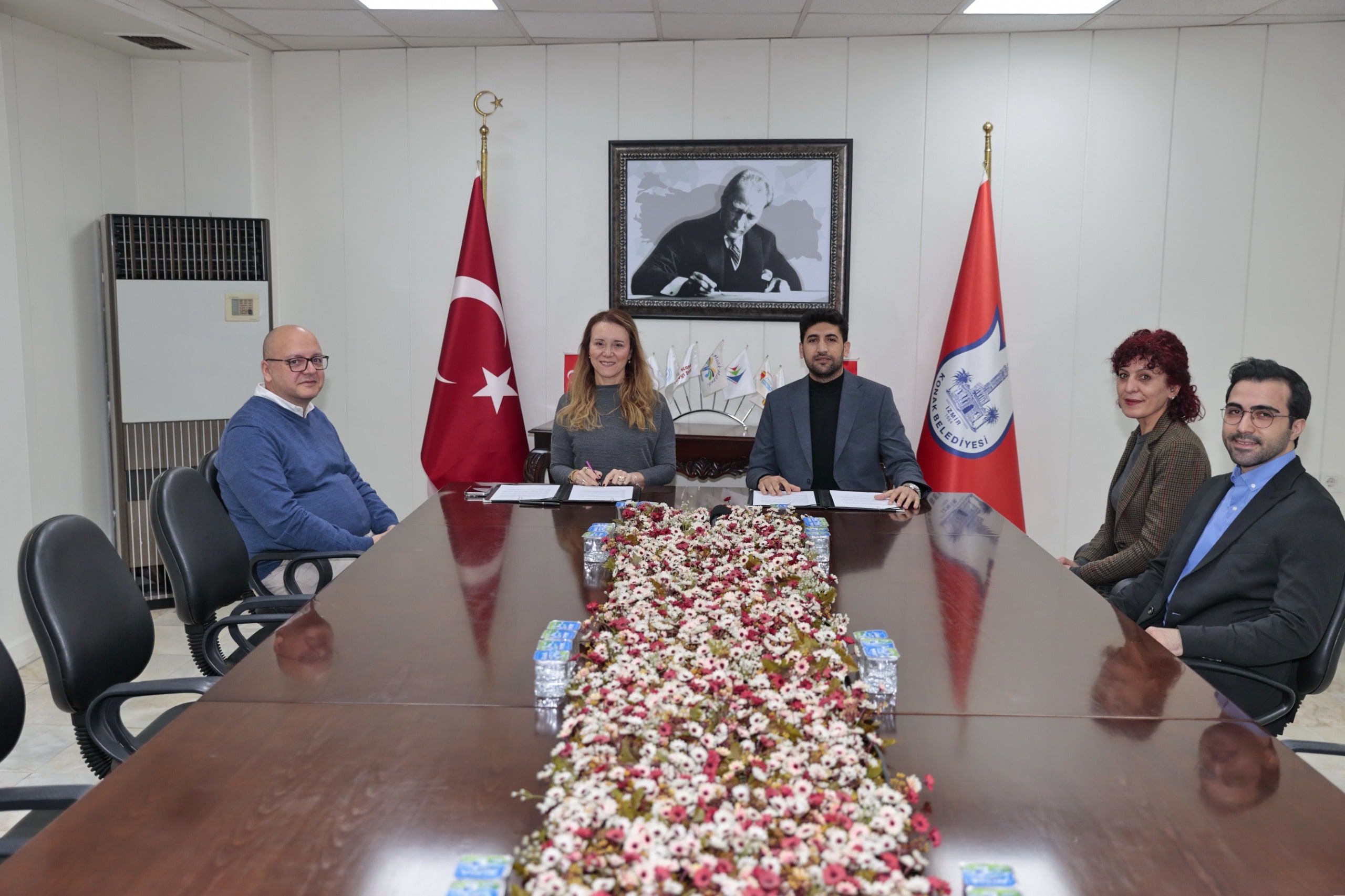 Konak'ta ‘Genç’ Protokol (2) Min