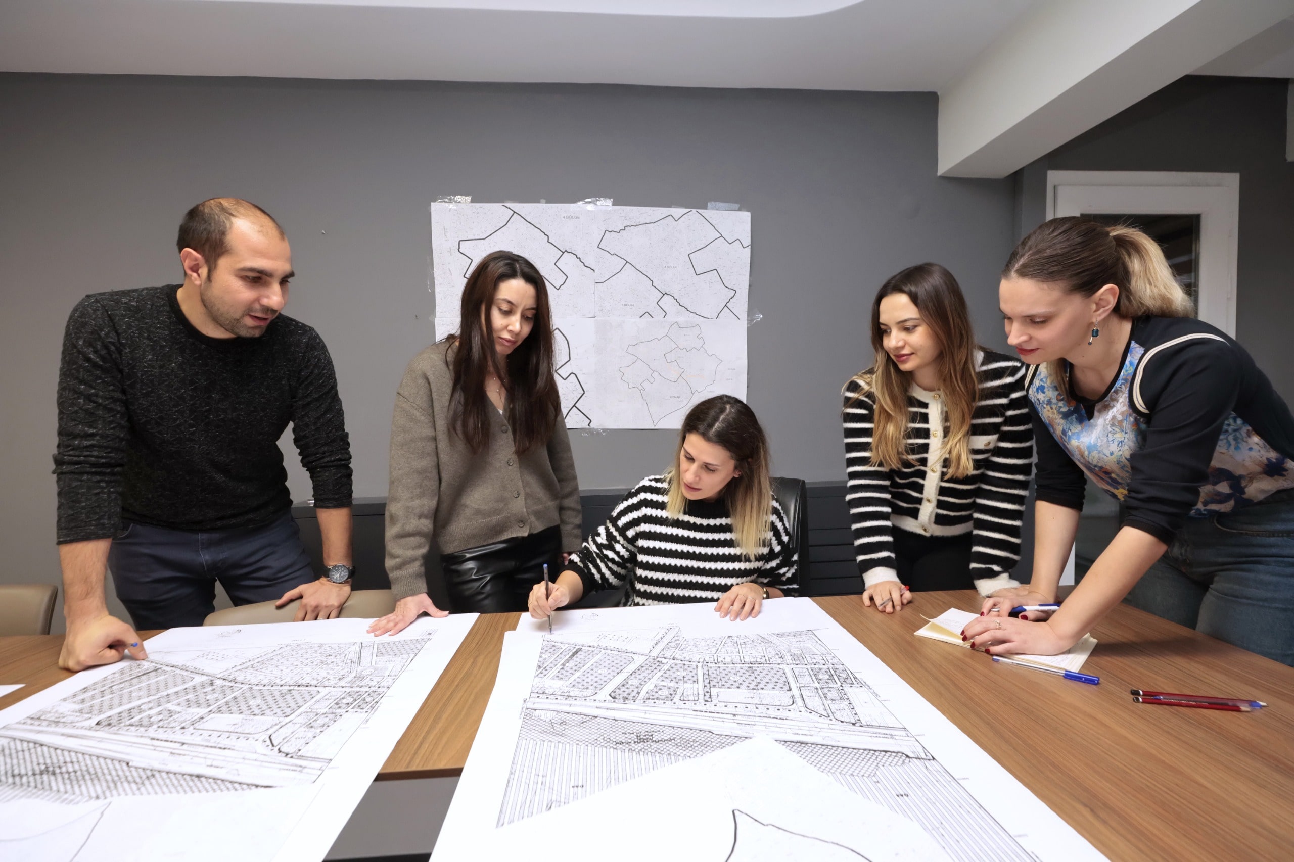 Konak’ta Kentsel Dönüşüm Uygulama Modeli Belirleniyor (2) Min