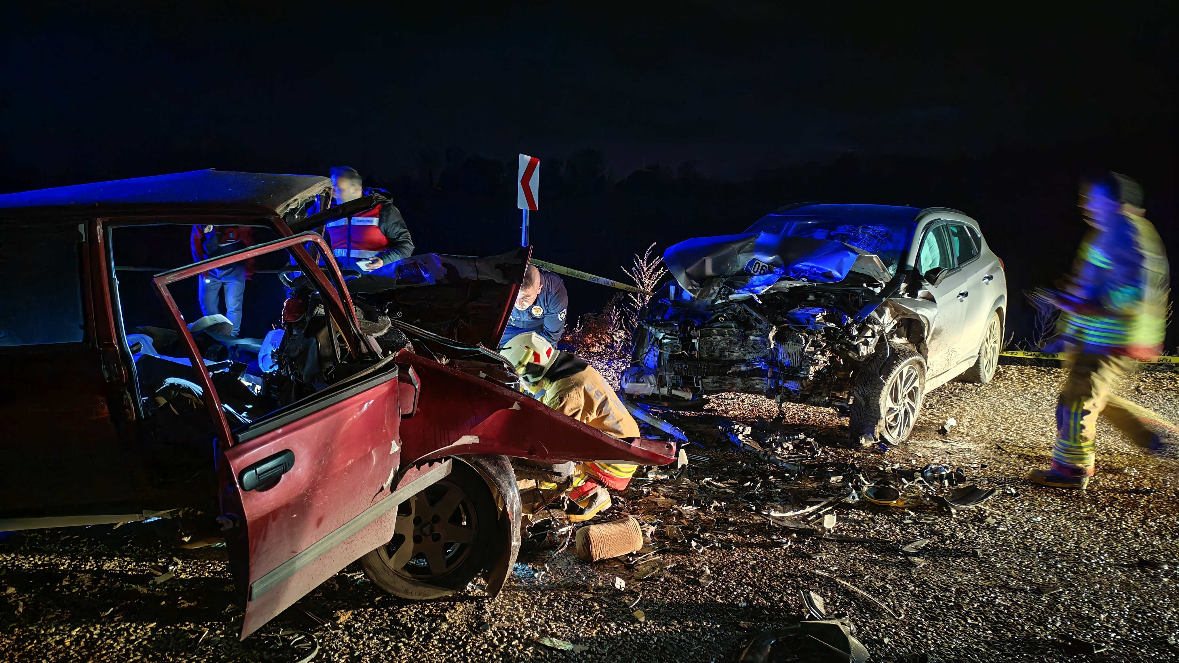 M A N I S A’ D A I K I O T O M O B I L C A R P I S T I 3 O L U 1081855 321125