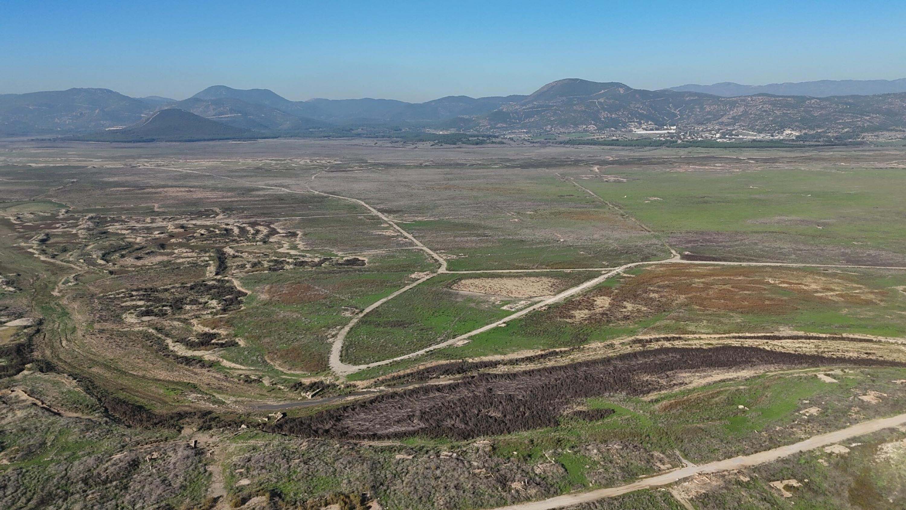 T A H T A L I B A R A J I’ N D A S U S E V I Y E S I Y U Z D E 1 E 1050566 311760 Min