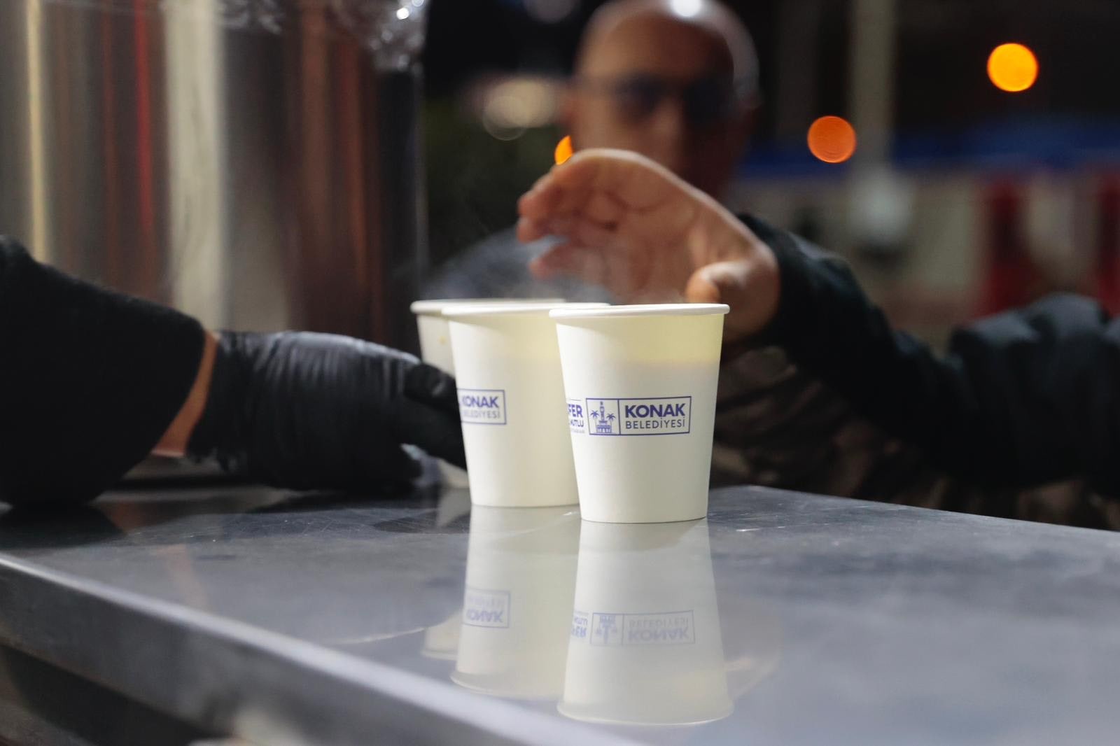 Konak Belediyesi’nden Sıcak Dokunuş (1) Min