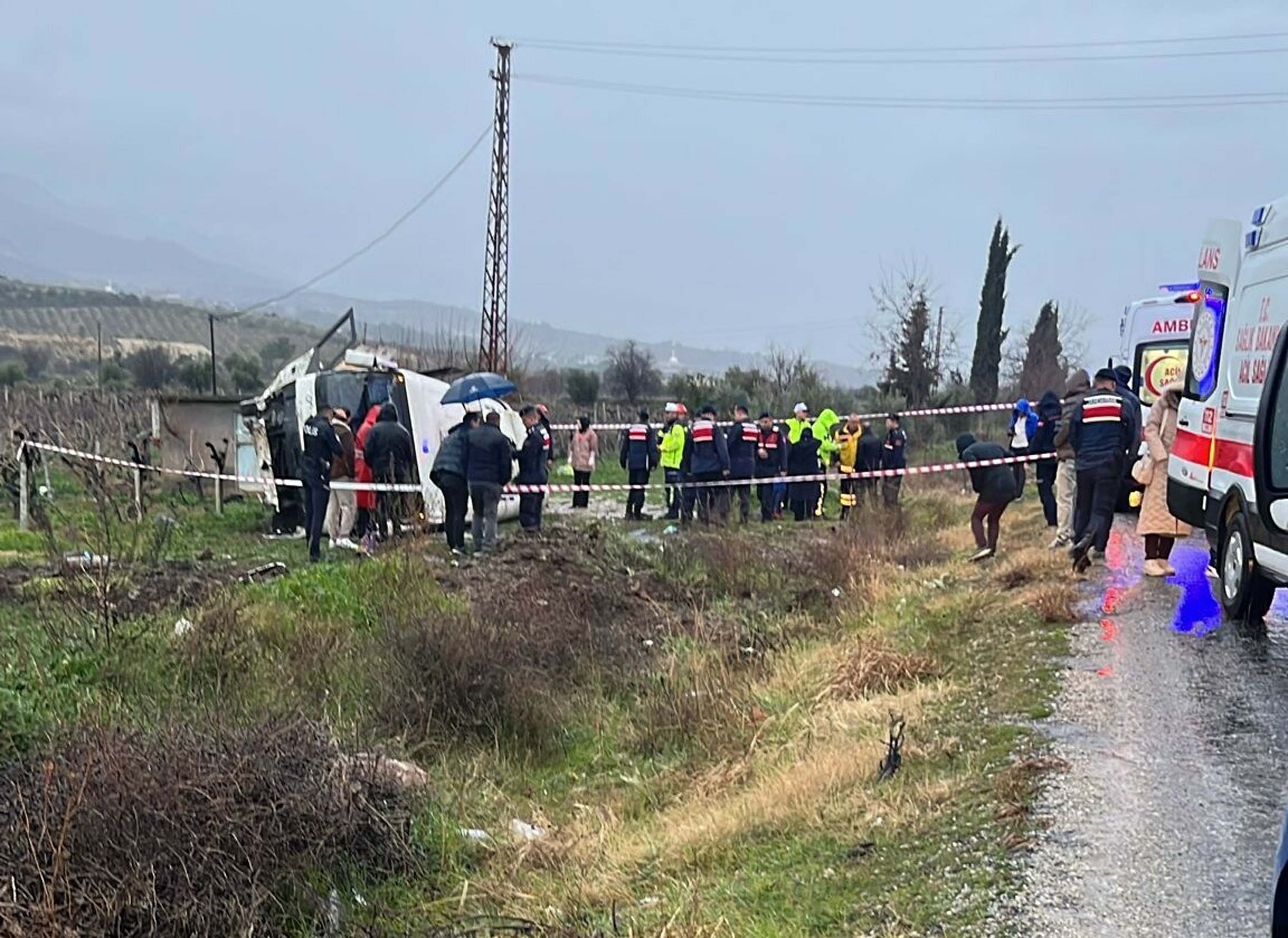 M E M U R L A R I T A S I Y A N M I D I B U S D E V R I L D I 1 O L 1136322 337333