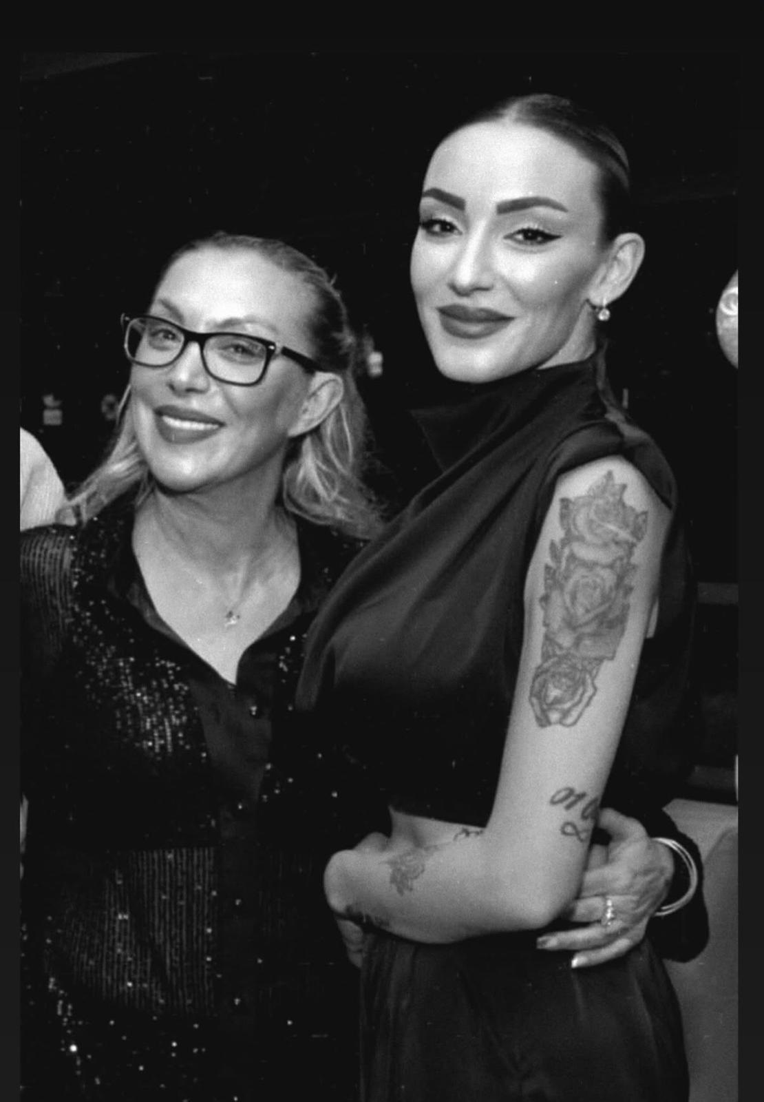 S A R K I C I G U L L U’ N U N K I Z I G U L T E R’ I N E S K I S E 1128082 334869