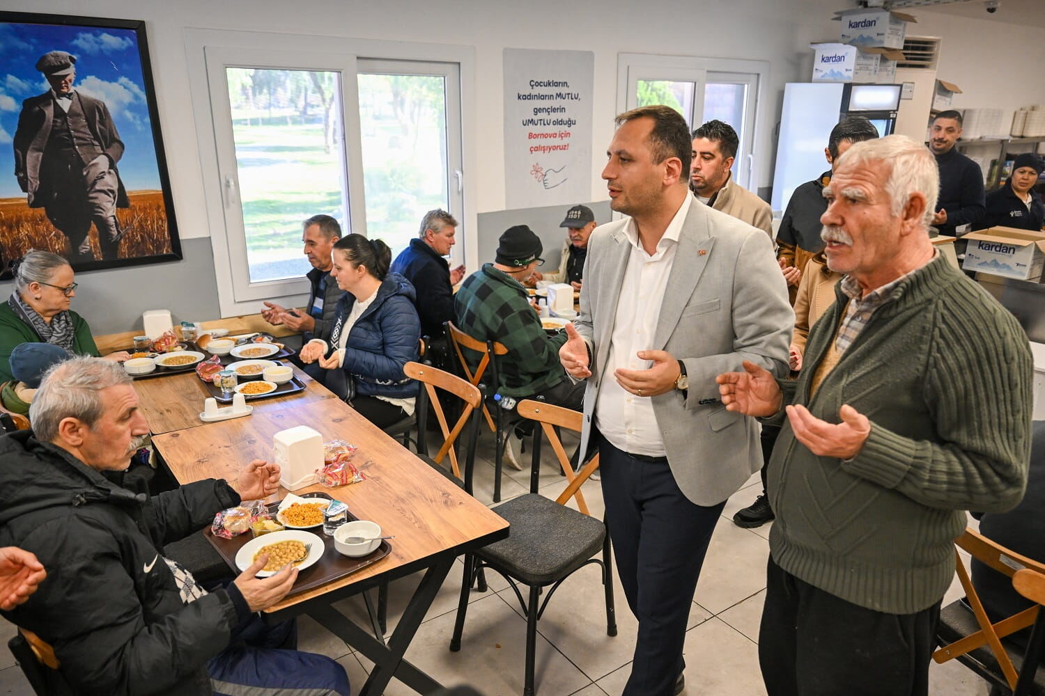 Bornovada Iftar Dayanismasi (1)