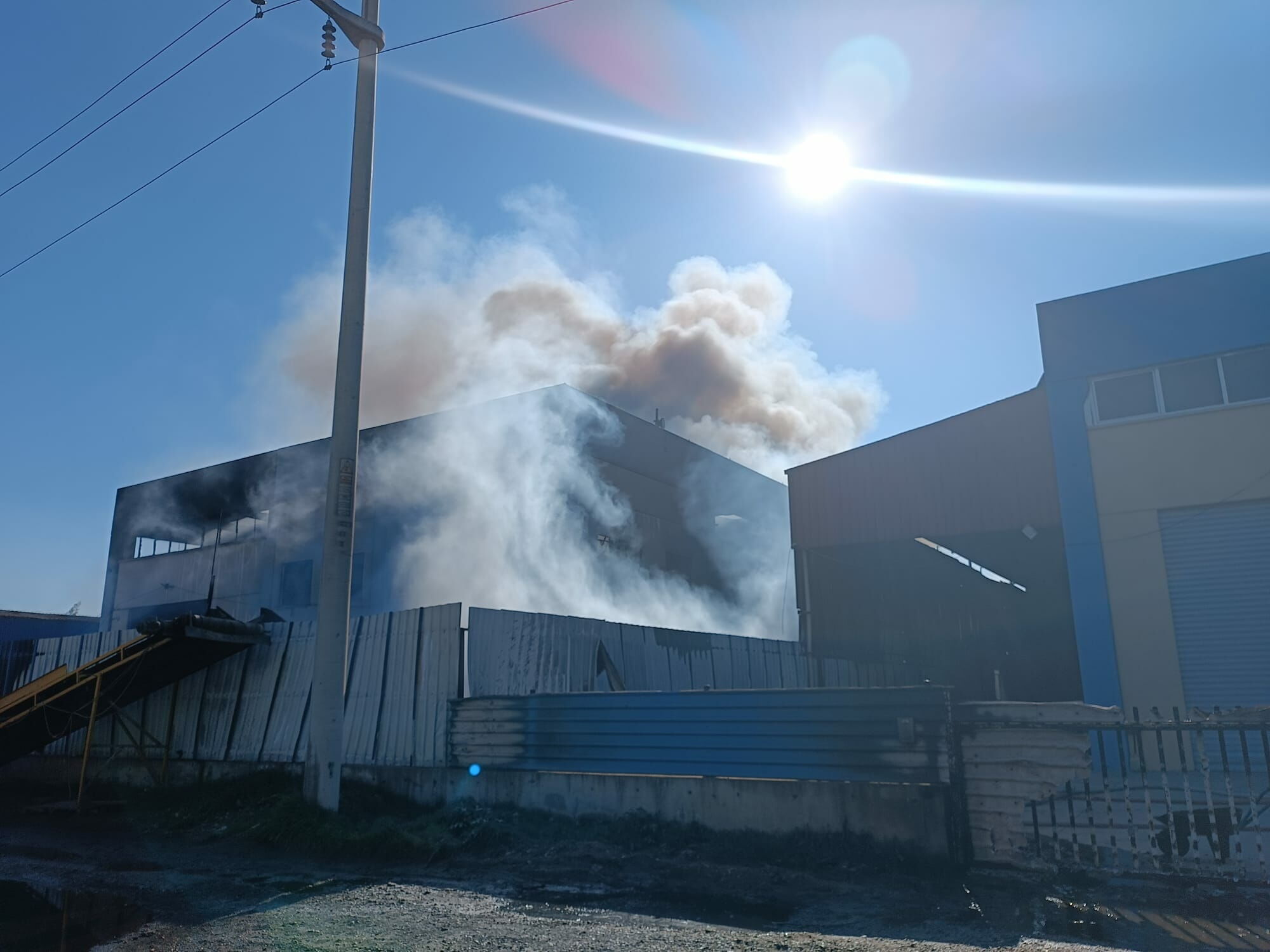 Izmirde Geri Donusum Fabrikasinda Yangi 1189313 353388 (1)