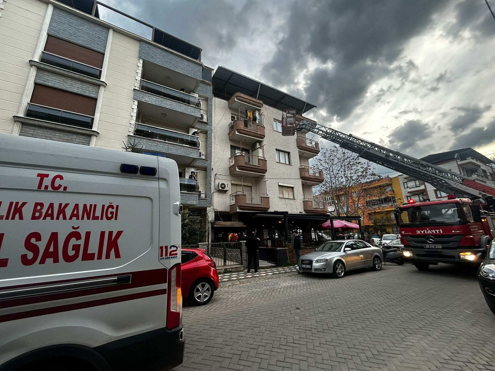Manisa’da Evli Ciftten Biri Olu Digeri 1178996 350232 (1)