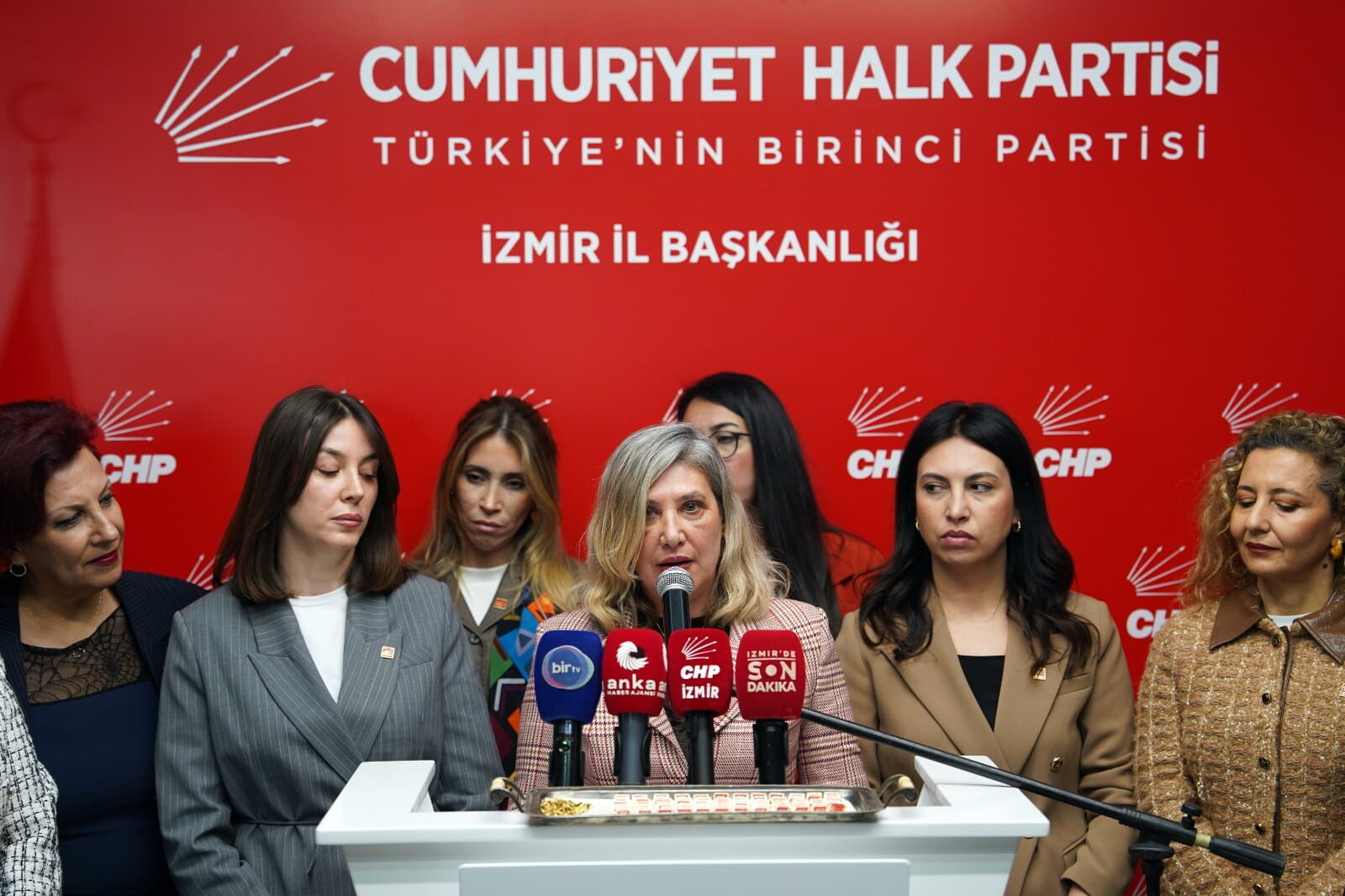 Chp İzmir Kadın Üye Katılım Töreni (5) (1)