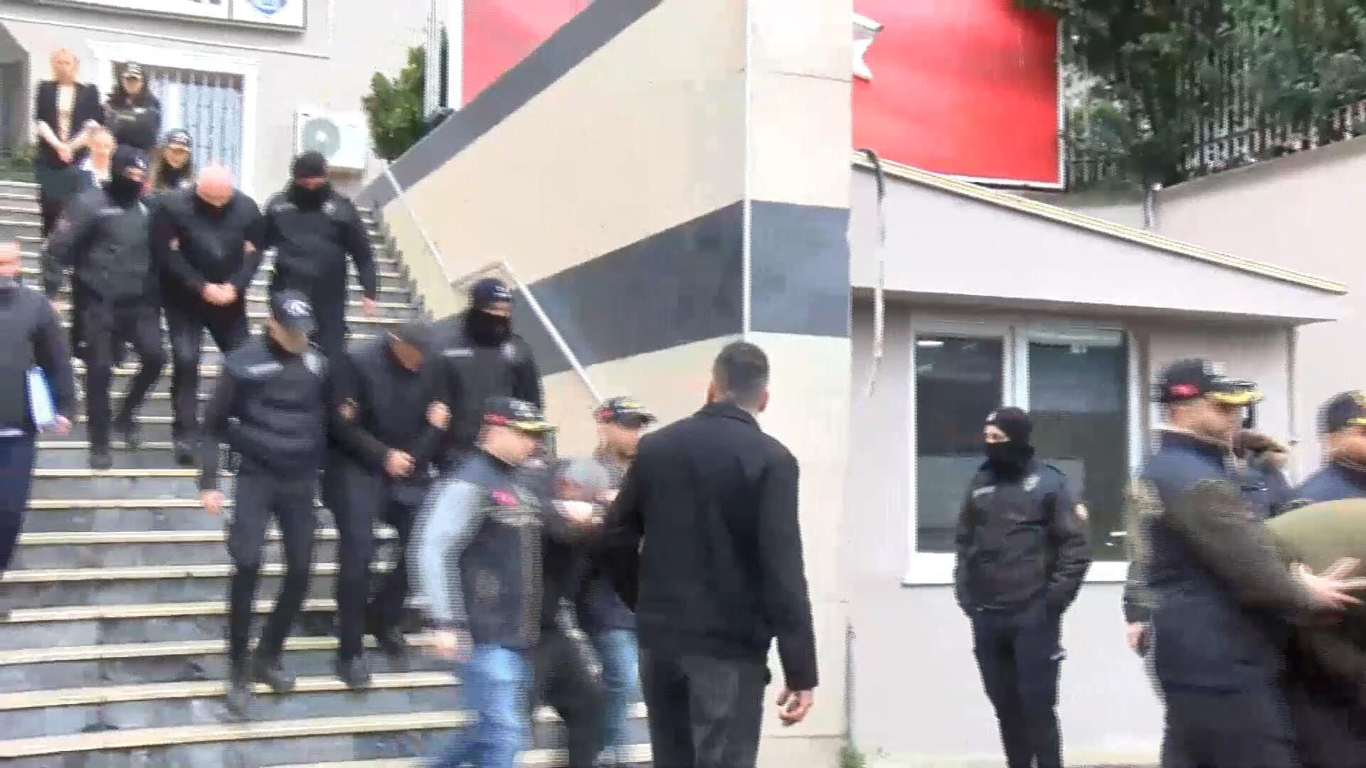 Istanbul Futbolcu Kaan Kundakci Cinaye 1225240 364139 (1)