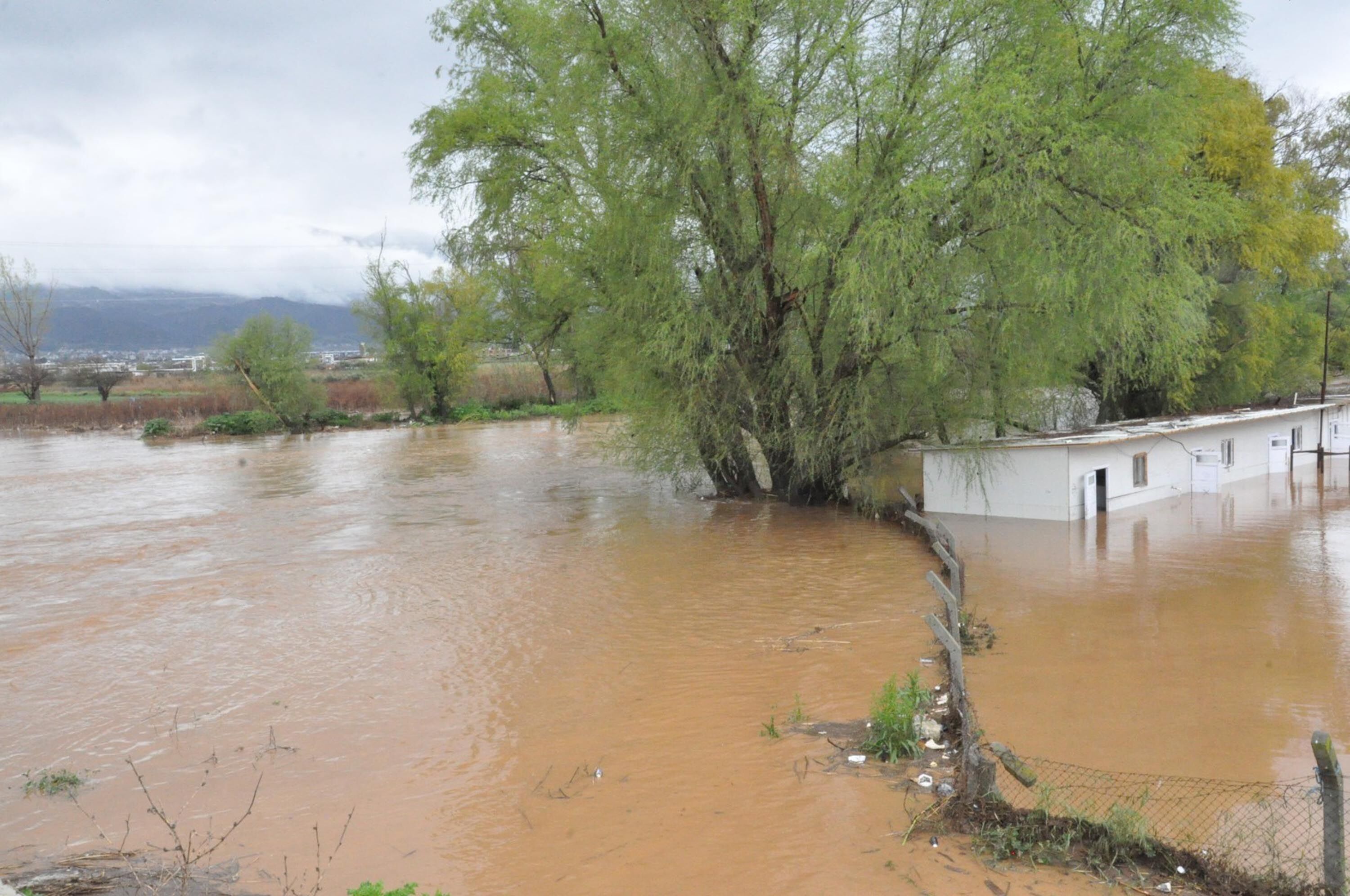 Salihlide Dereler Tasti Tarim Araziler 1234807 367218 (1)