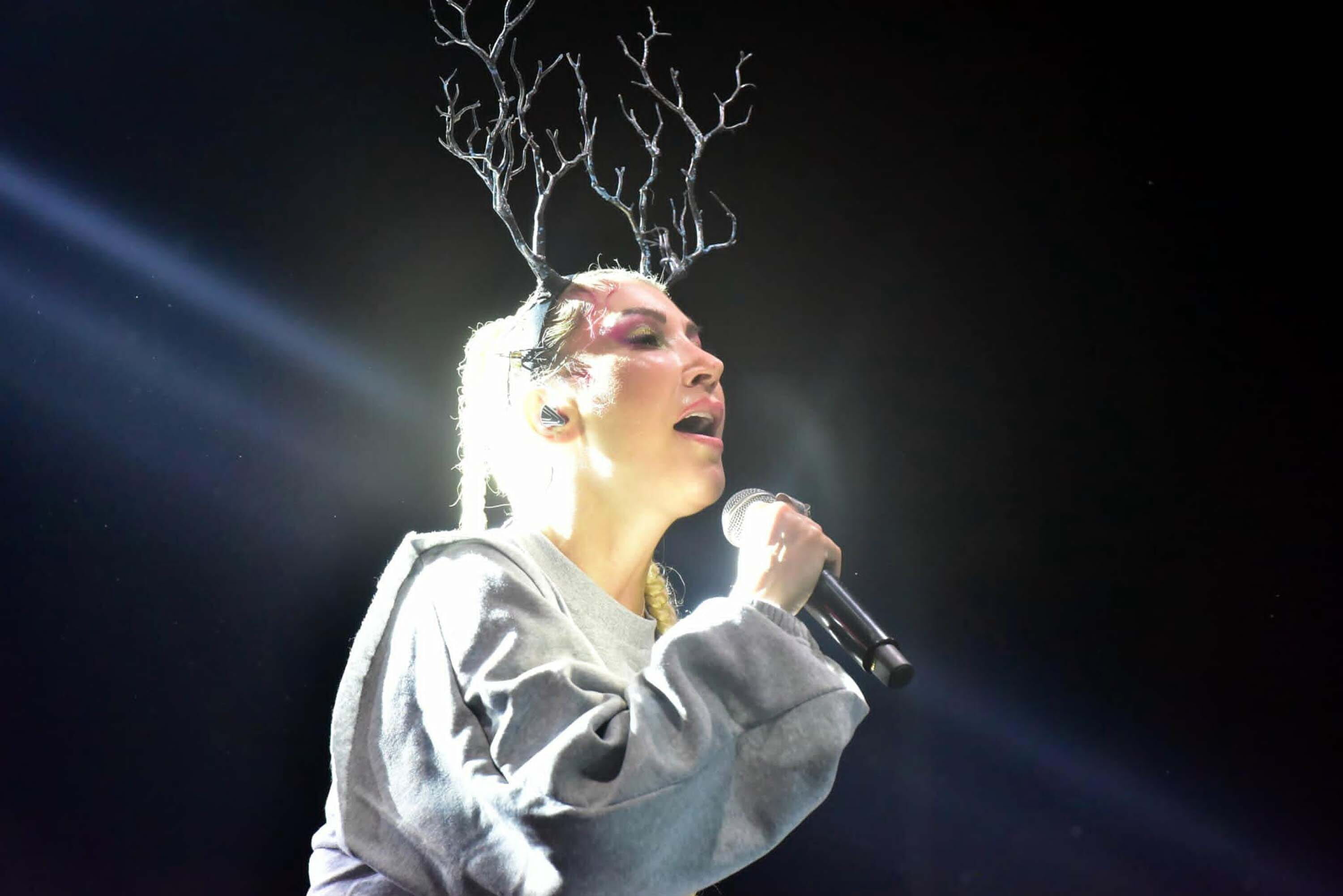 Sarkici Hande Yenere ‘Cumhurbaskanina H 1200850 357131 (1)