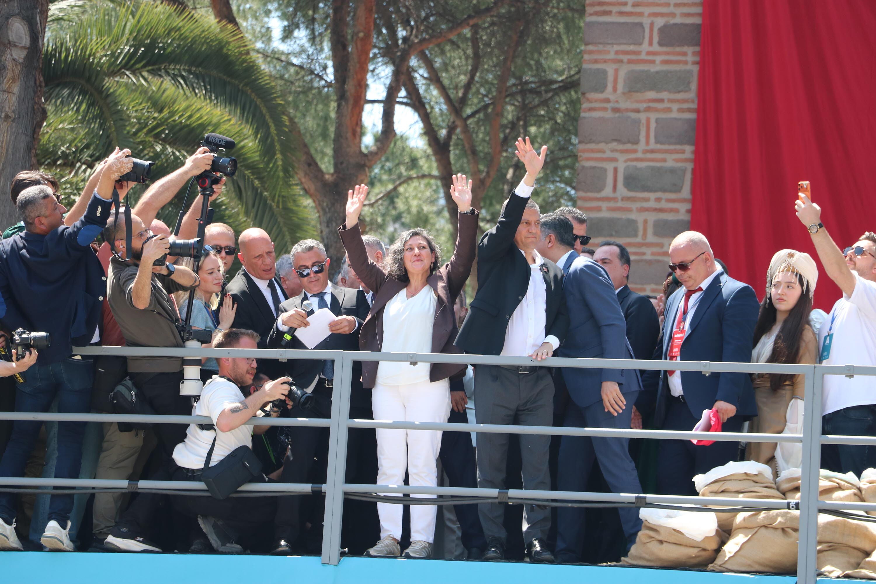 10 Ton Mesir Macunu 20 Dakikada Sacildi 1279347 380685 (1)