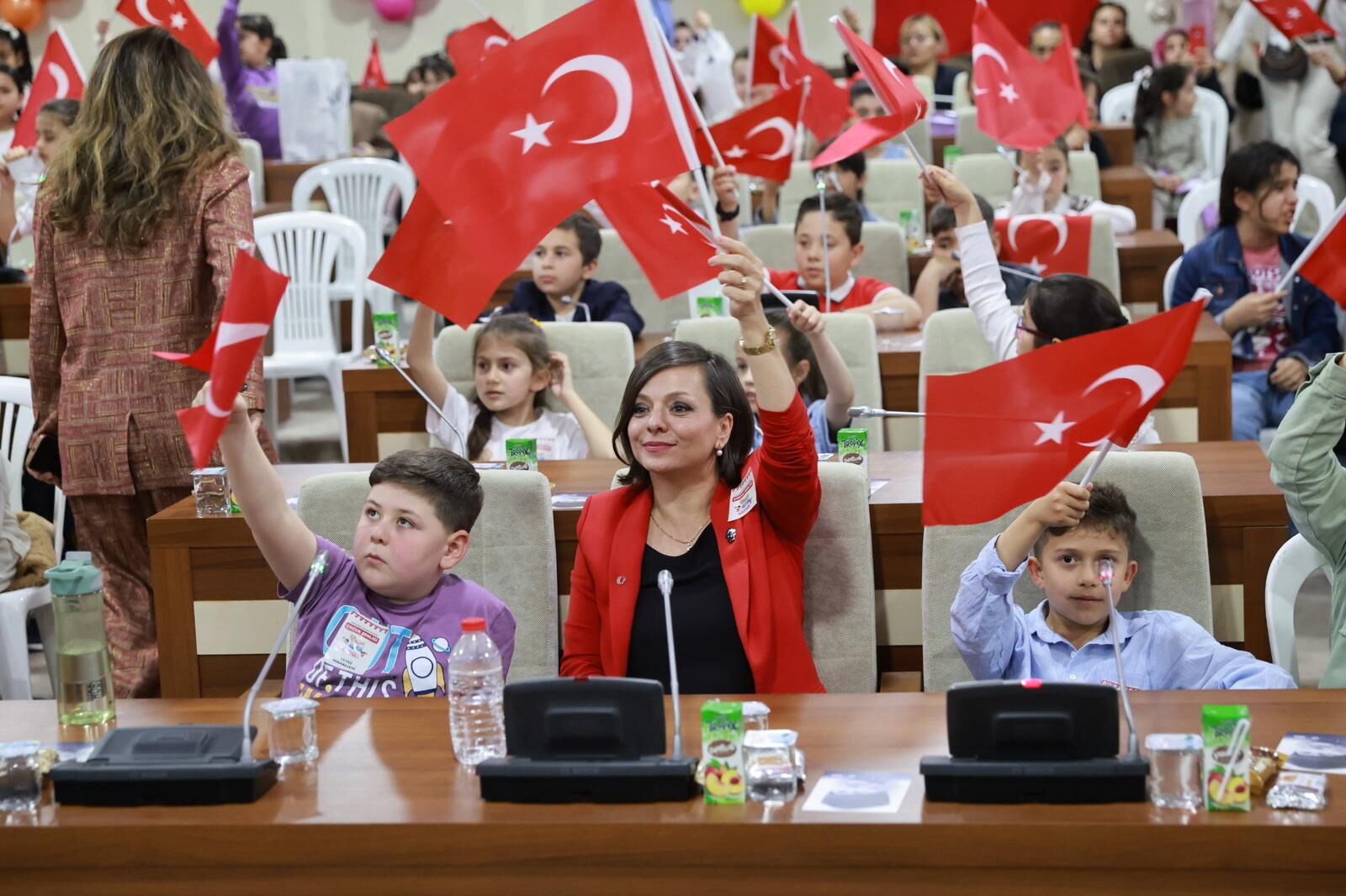 Karabağlar 23 Nisan (7)