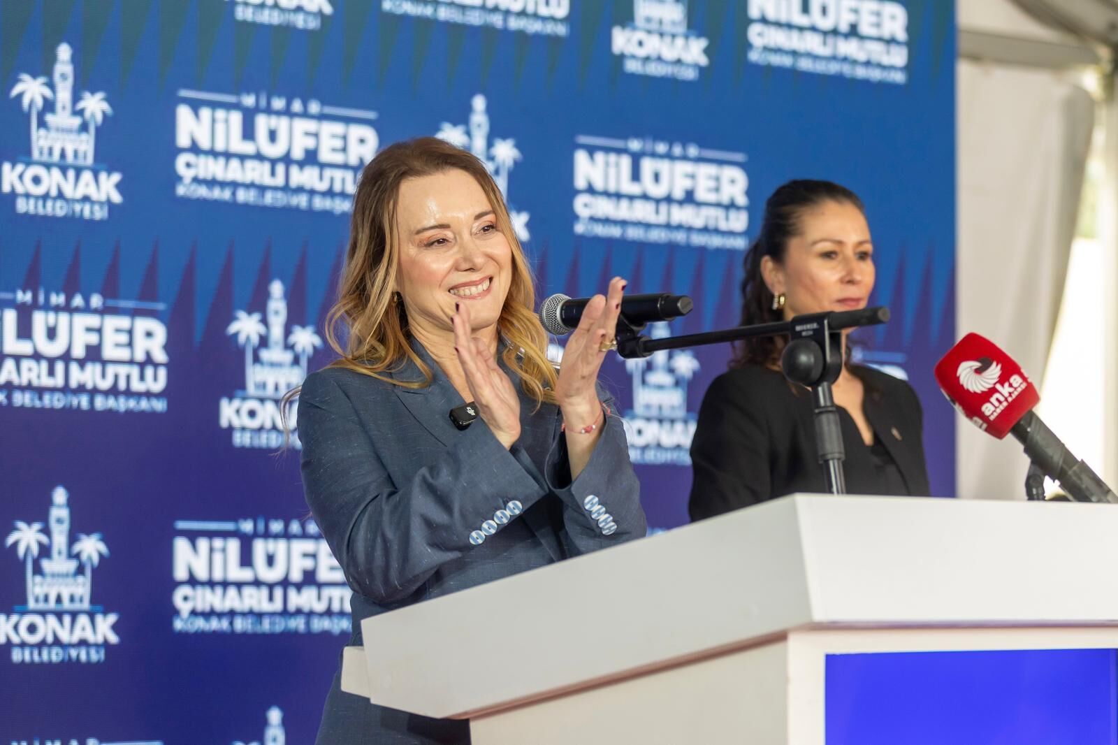 nilufer çınarlı mutlu