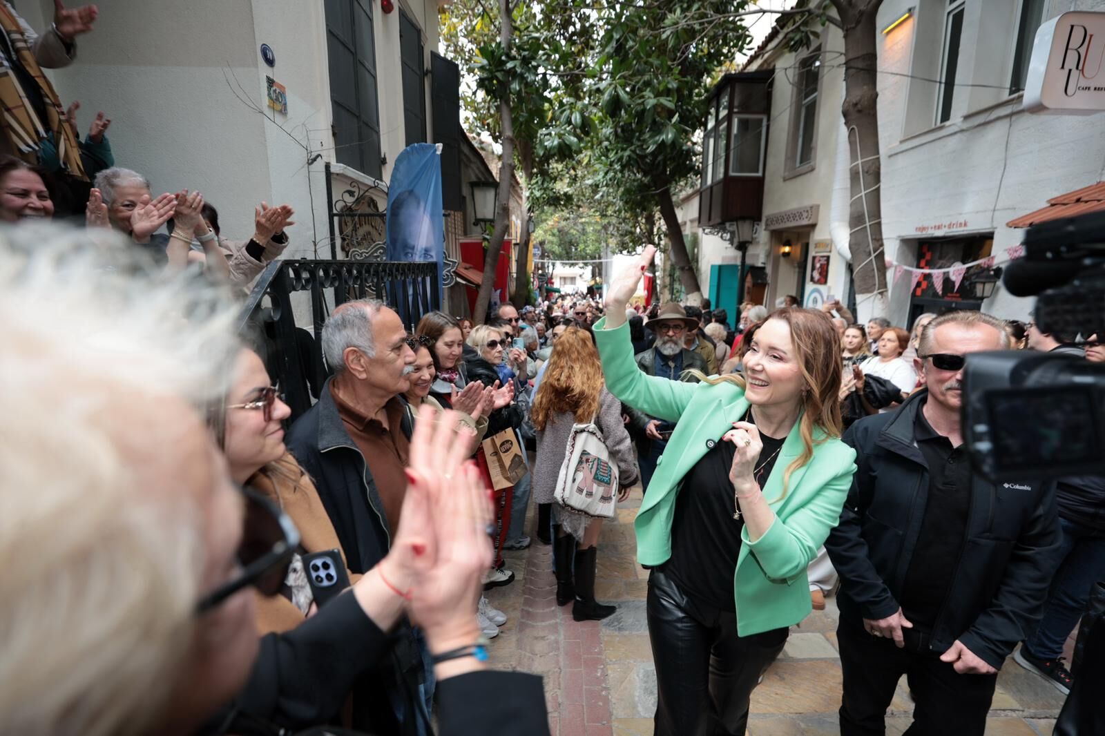 Konak’tan Dario Moreno Için Unutulmaz Şenlik İzmirliler Akın Etti (13)