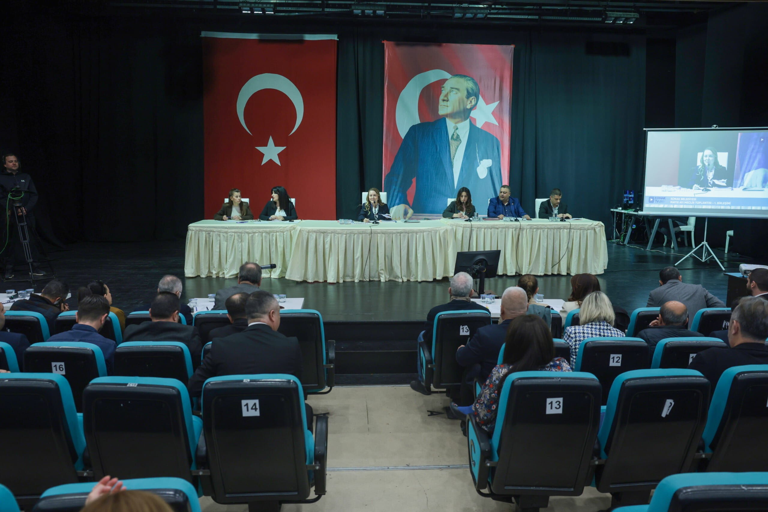 Başkan Mutlu Geri Adım Atmıyorum, Mücadeleye Devam Edeceğim (5)