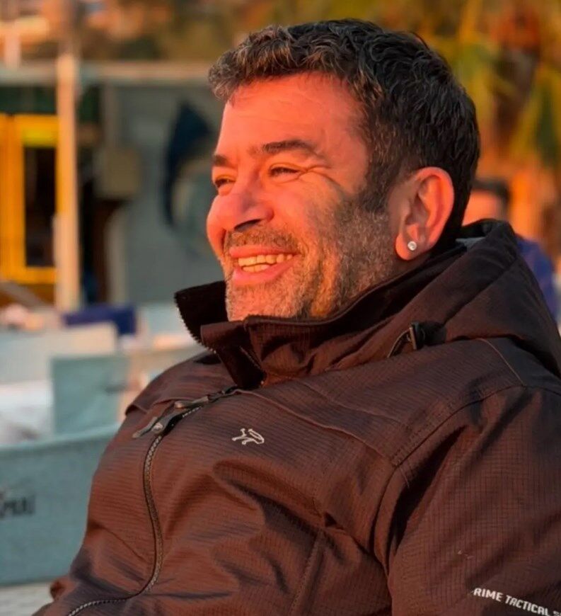 Bülentşakrak1
