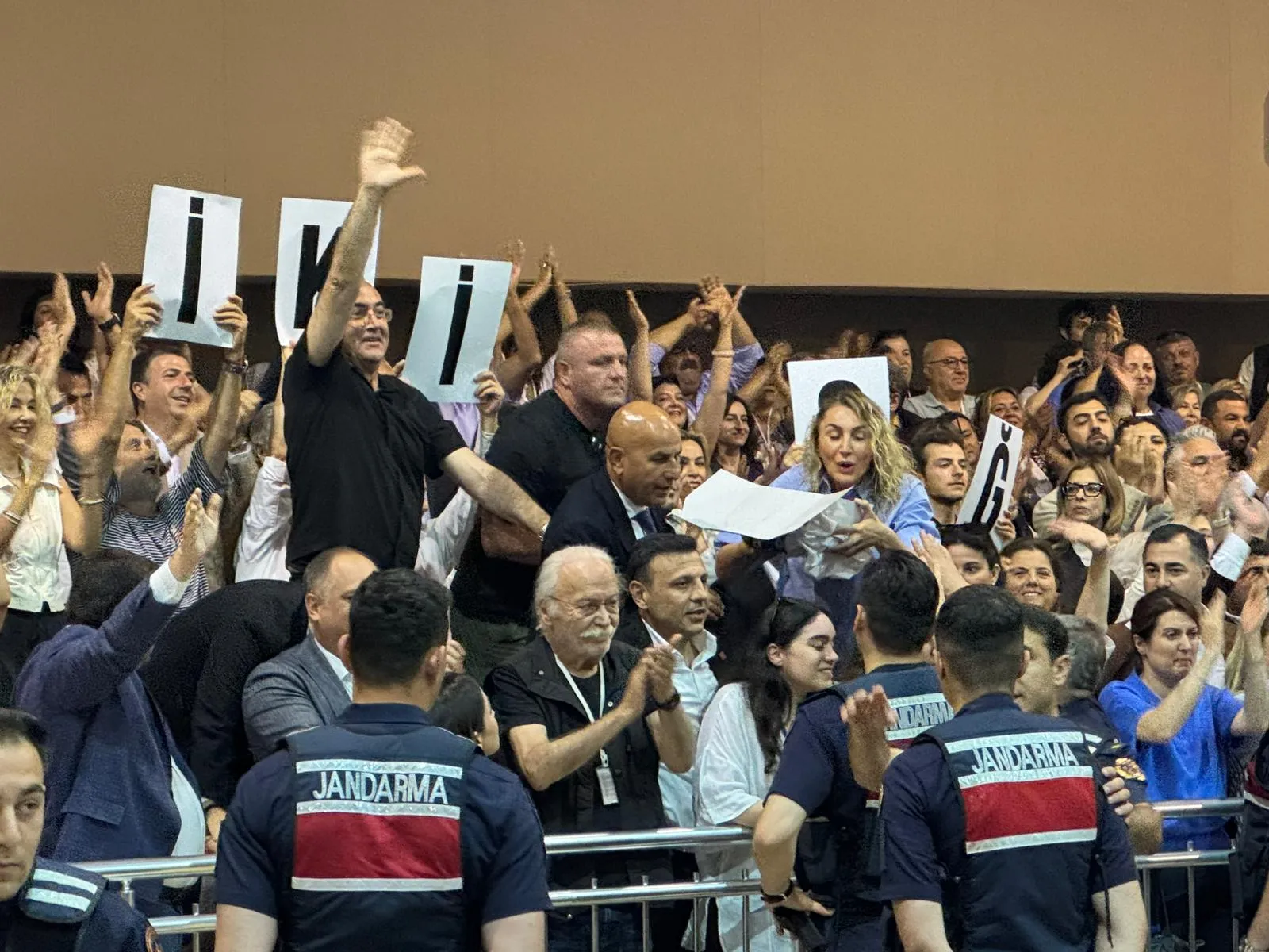 Dilekimamoglu22