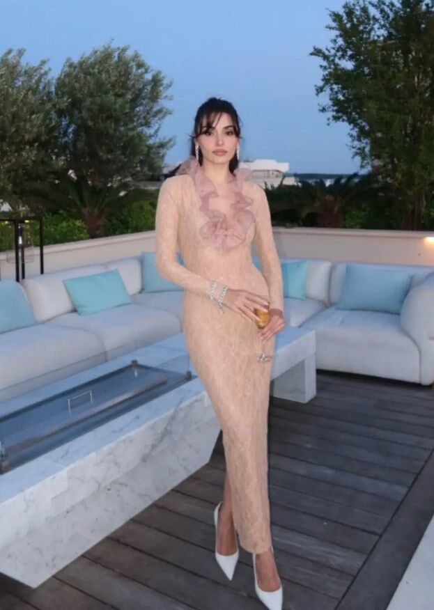 Hande Erçel3