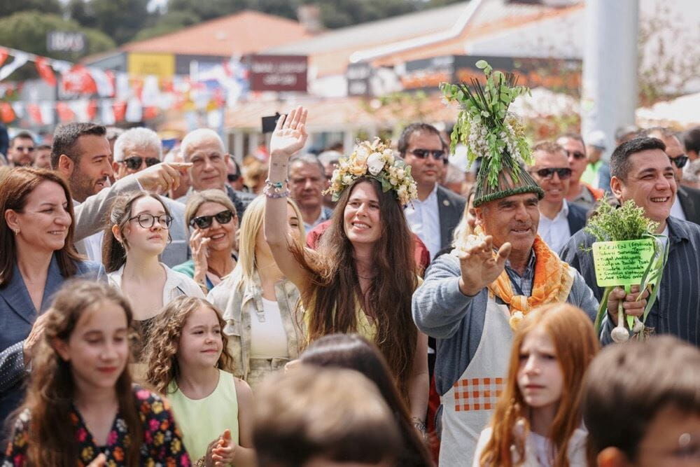 15 Uluslararasi Alacati Ot Festivali Yuz Binlerce Kisiyi Agirladi (1)