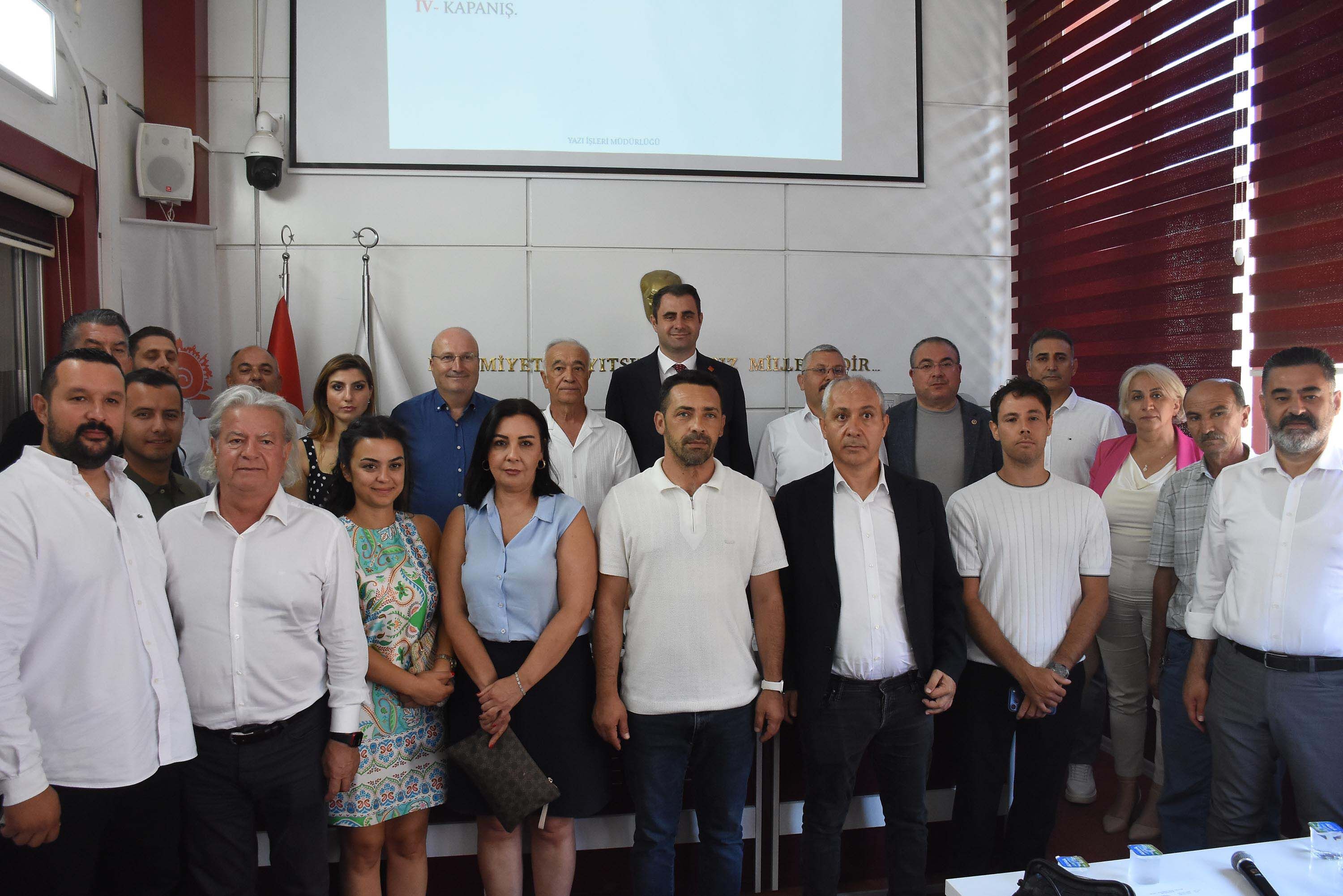 Seferihisar Belediye Baskan Vekili Fuat 1398731 415401 (1)
