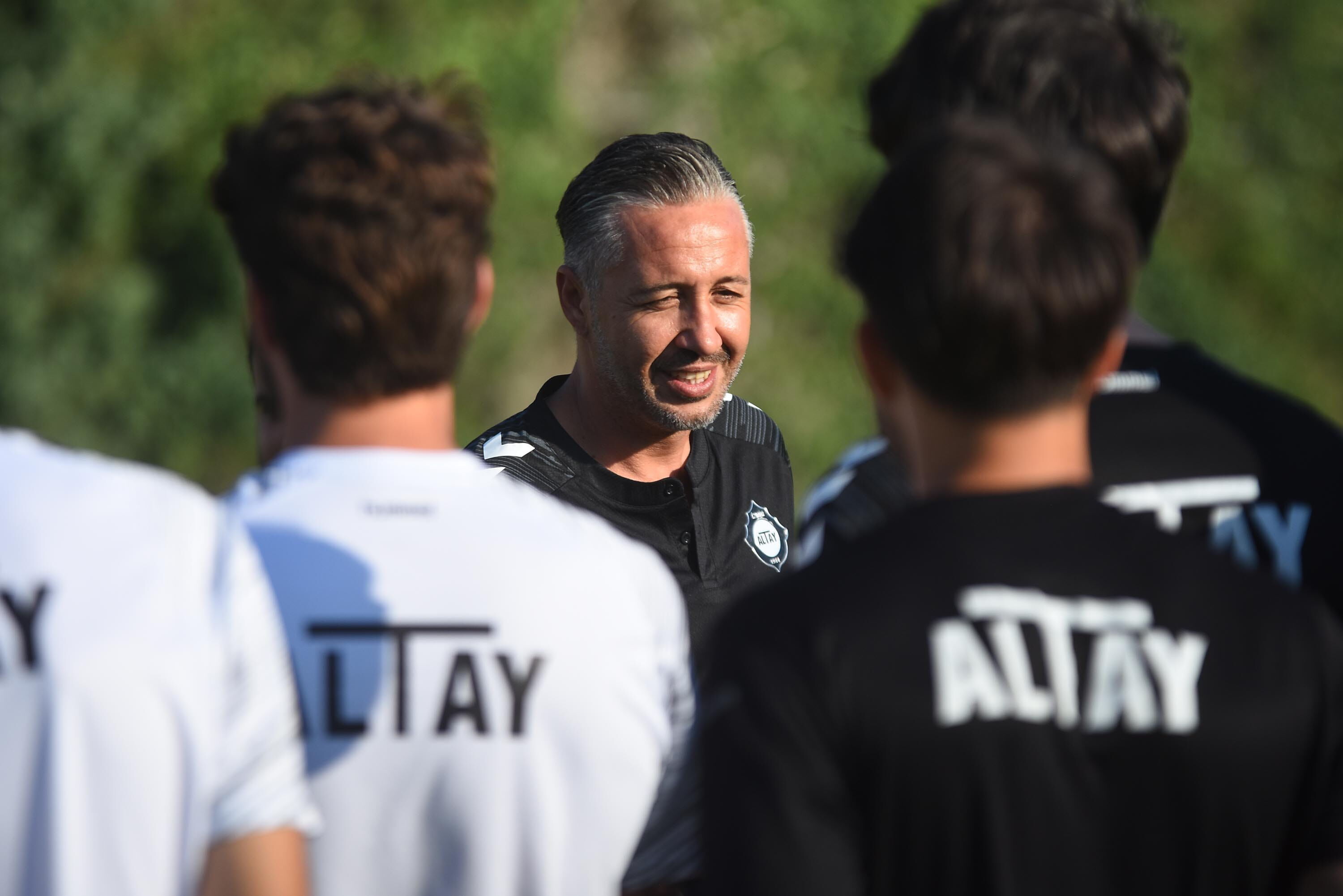 Altay’da Tuna Uzumcu’den Kadro Mesaji 1448681 430873 (1)