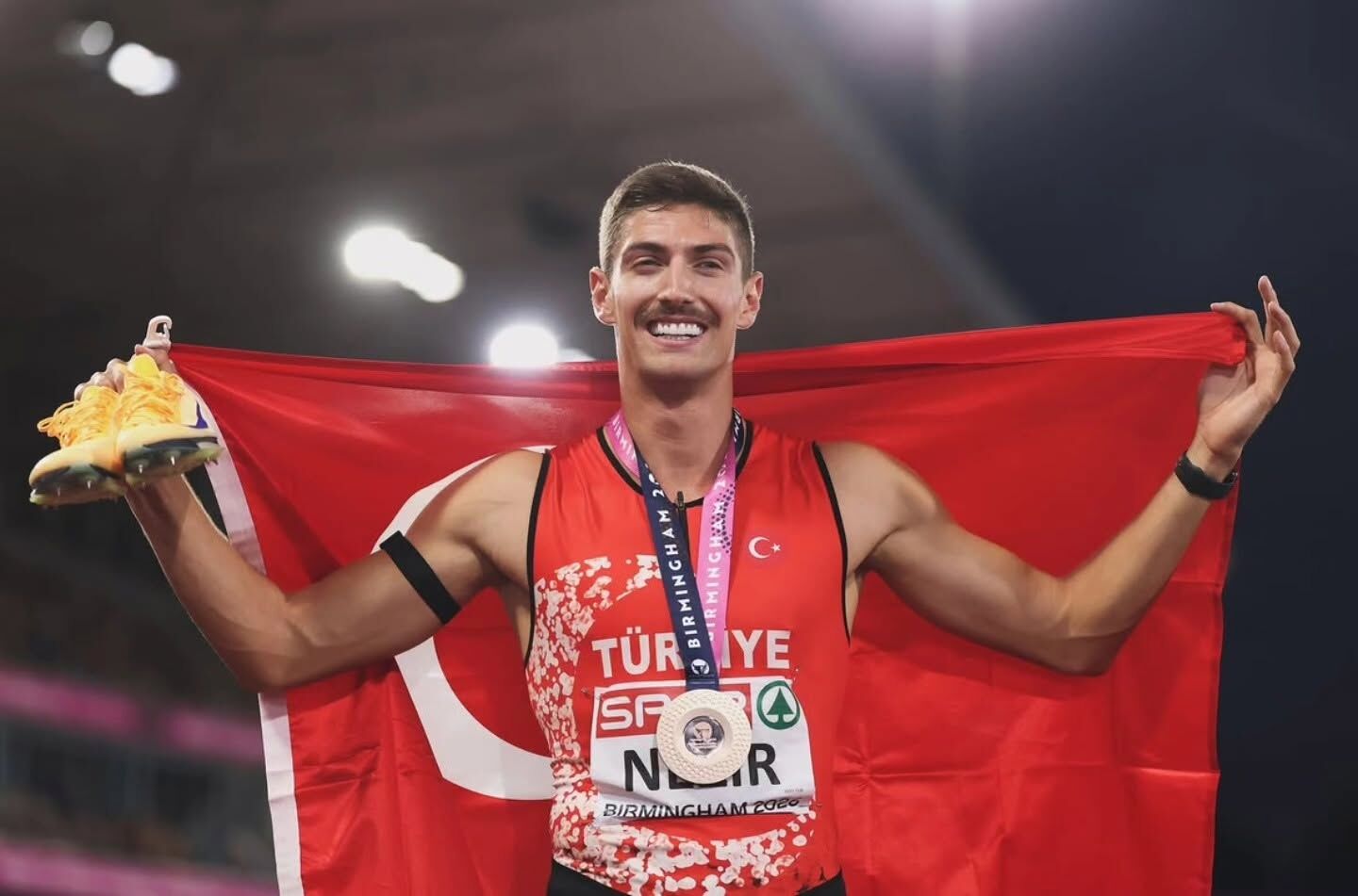 Izmirin Atletizmdeki Gururu Ismail Nezi 1458939 434107 (1)