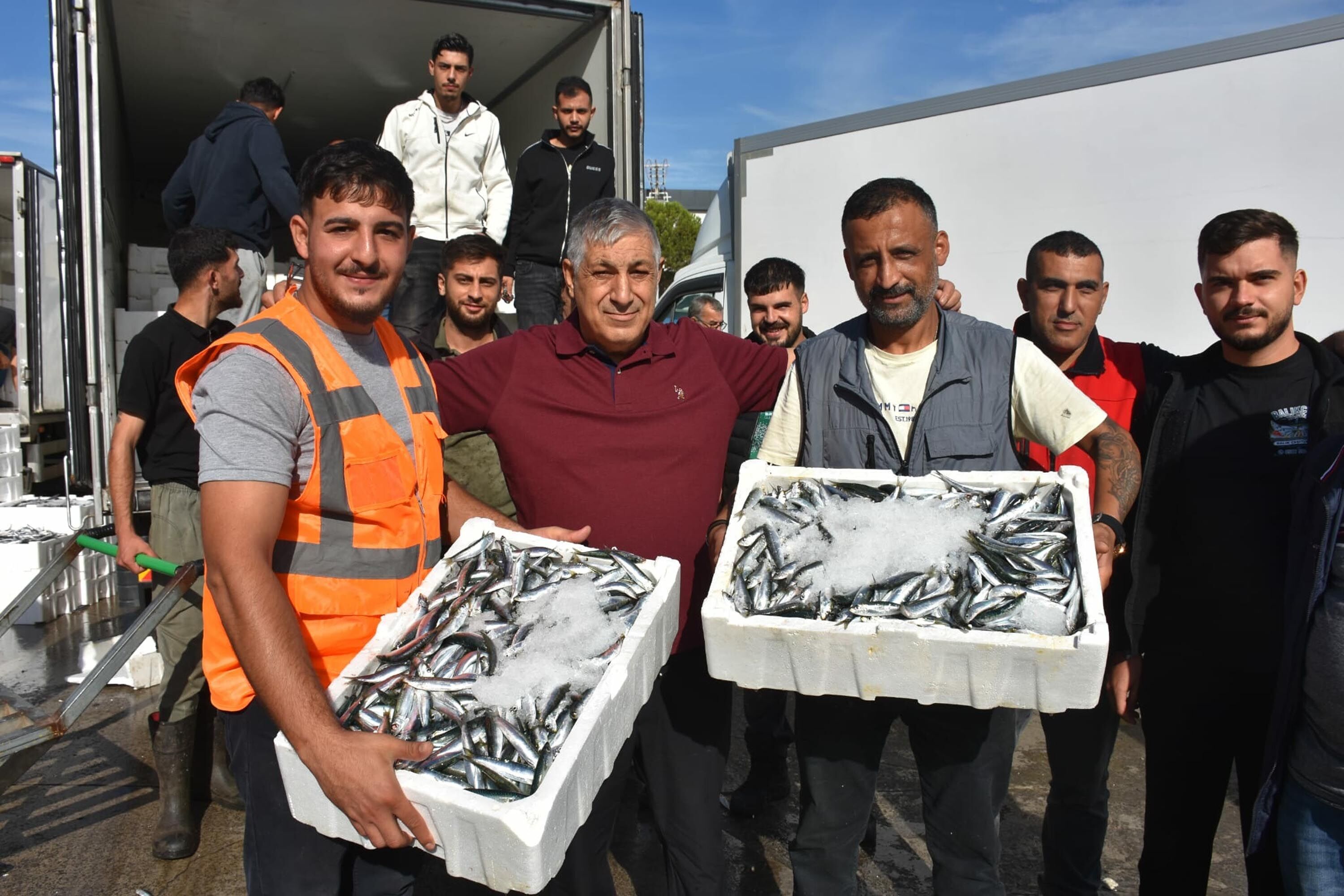 Izmirde Balik Fiyatlari Dustu Palamut 1507928 448657 (1)
