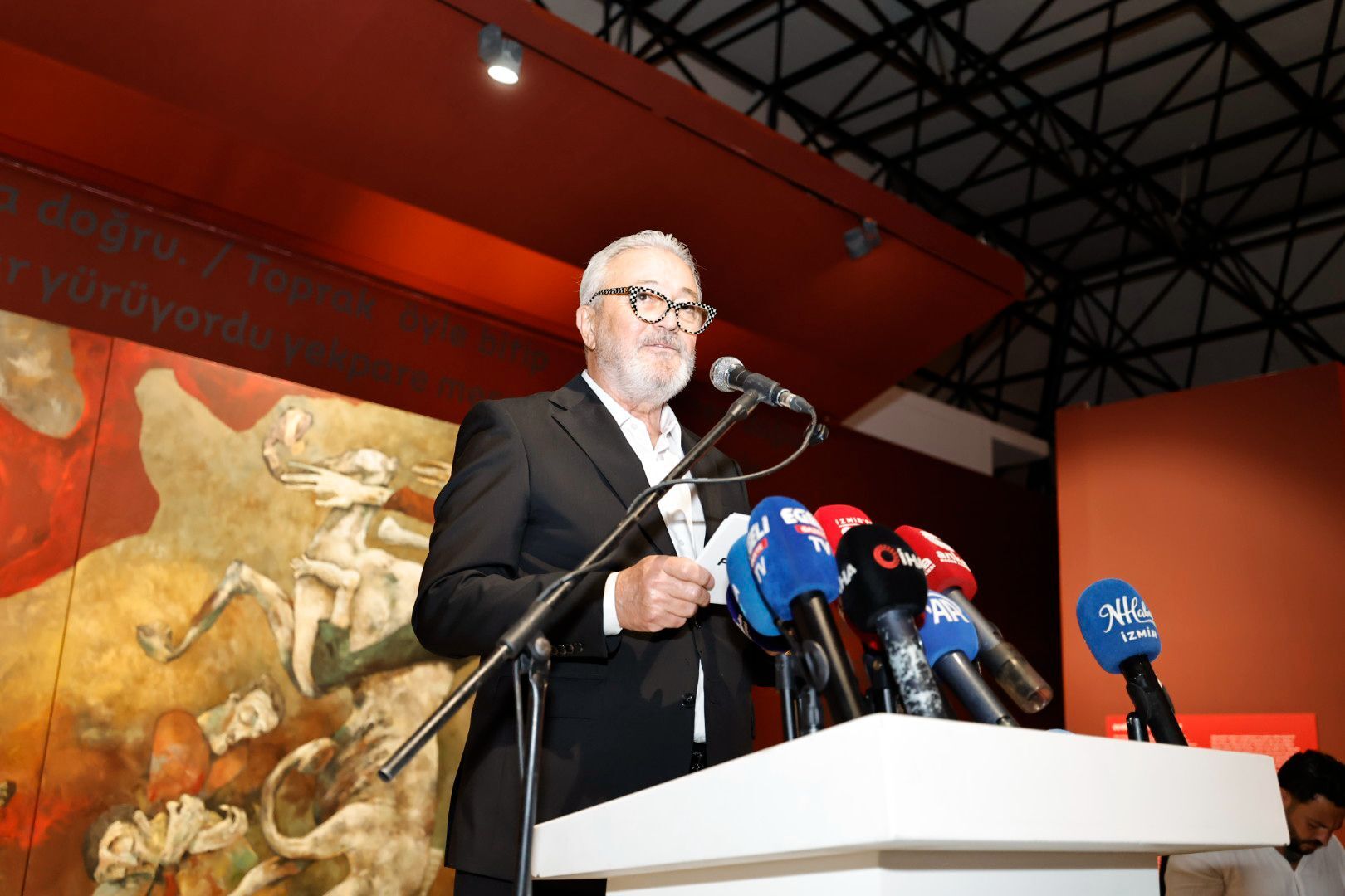 Unal Ersozlu