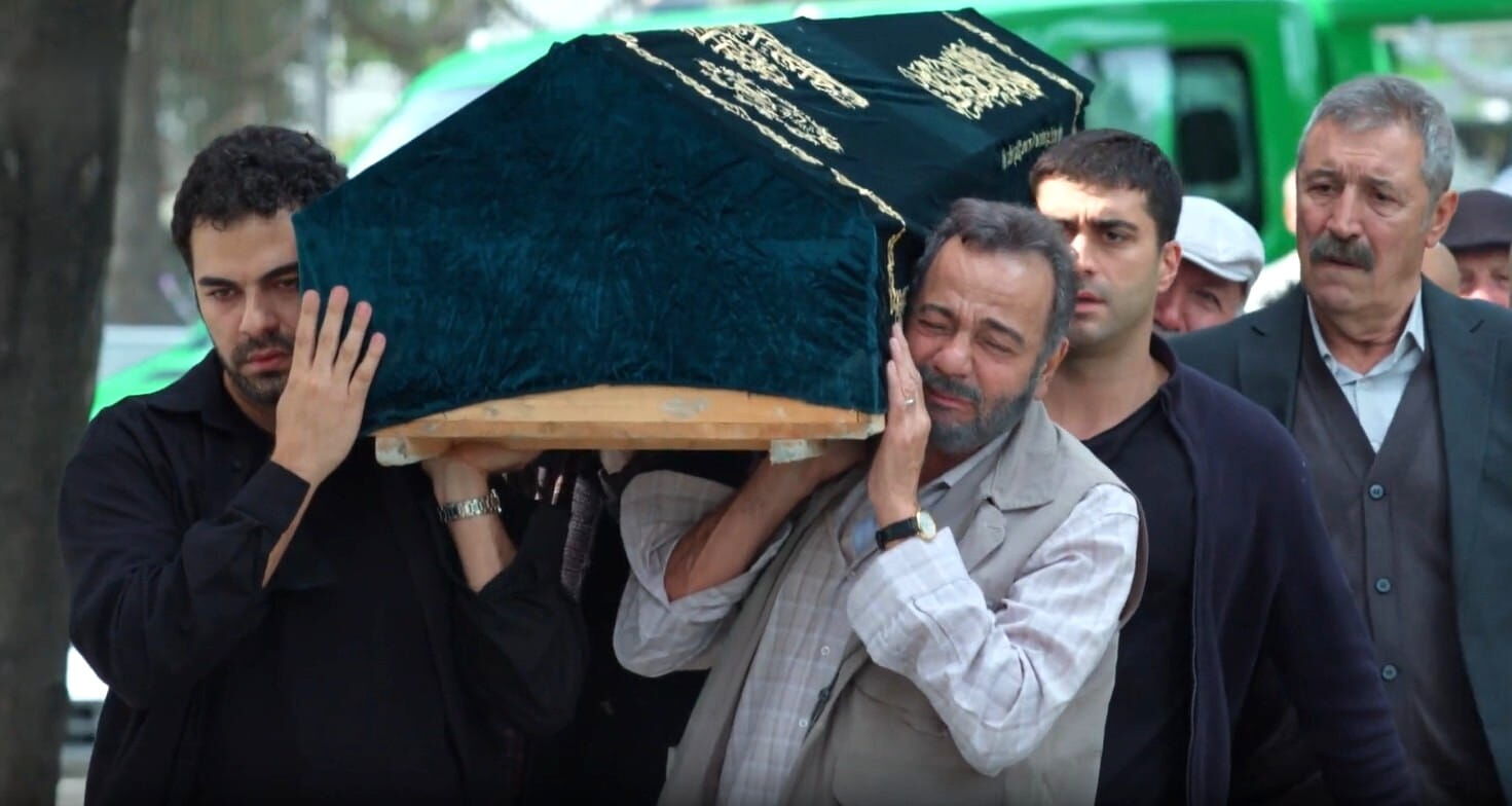 Haysiyet’te Azizin Vedasi Izleyenleri D 1541828 458884 (1)