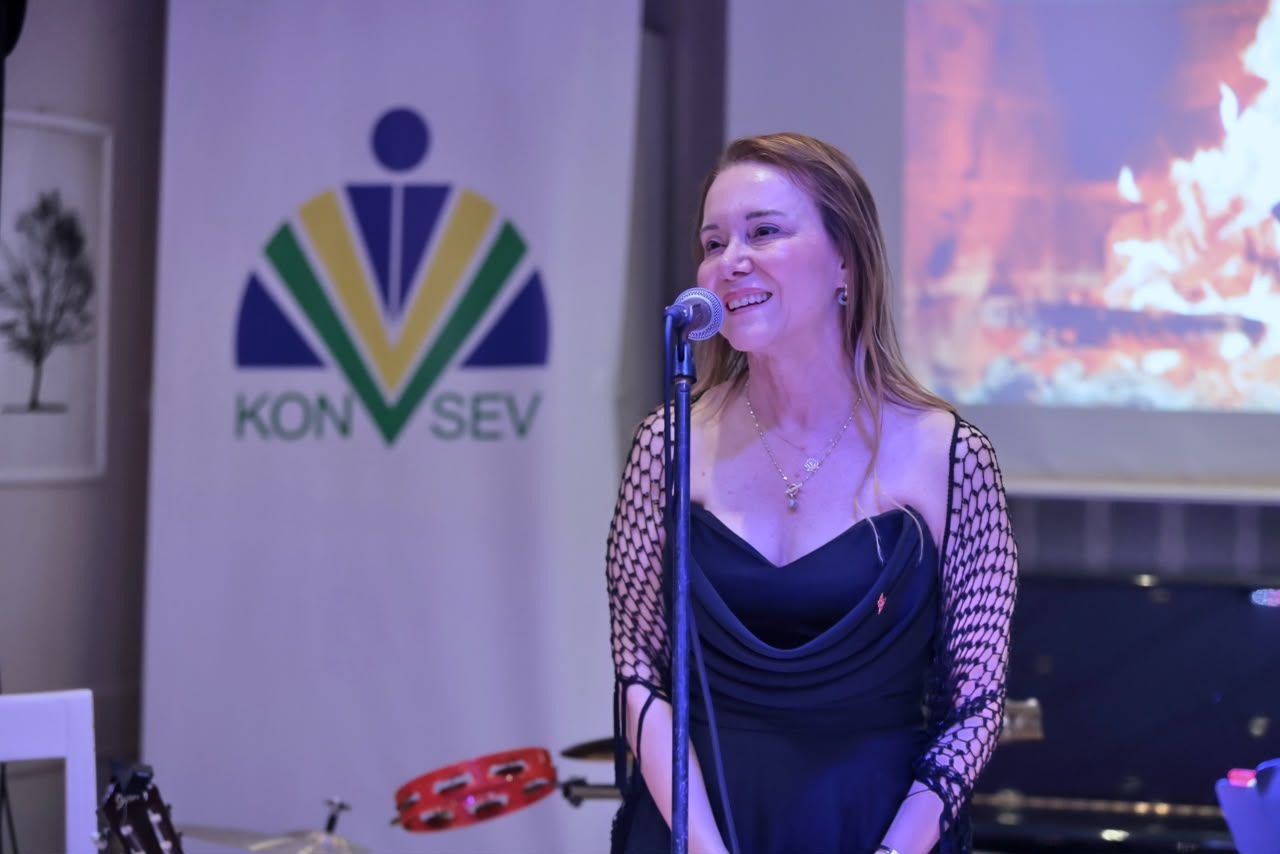 Konak’ta Cumhuriyet Coşkusu Çocuklar Için Dayanışmaya Dönüştü (1)