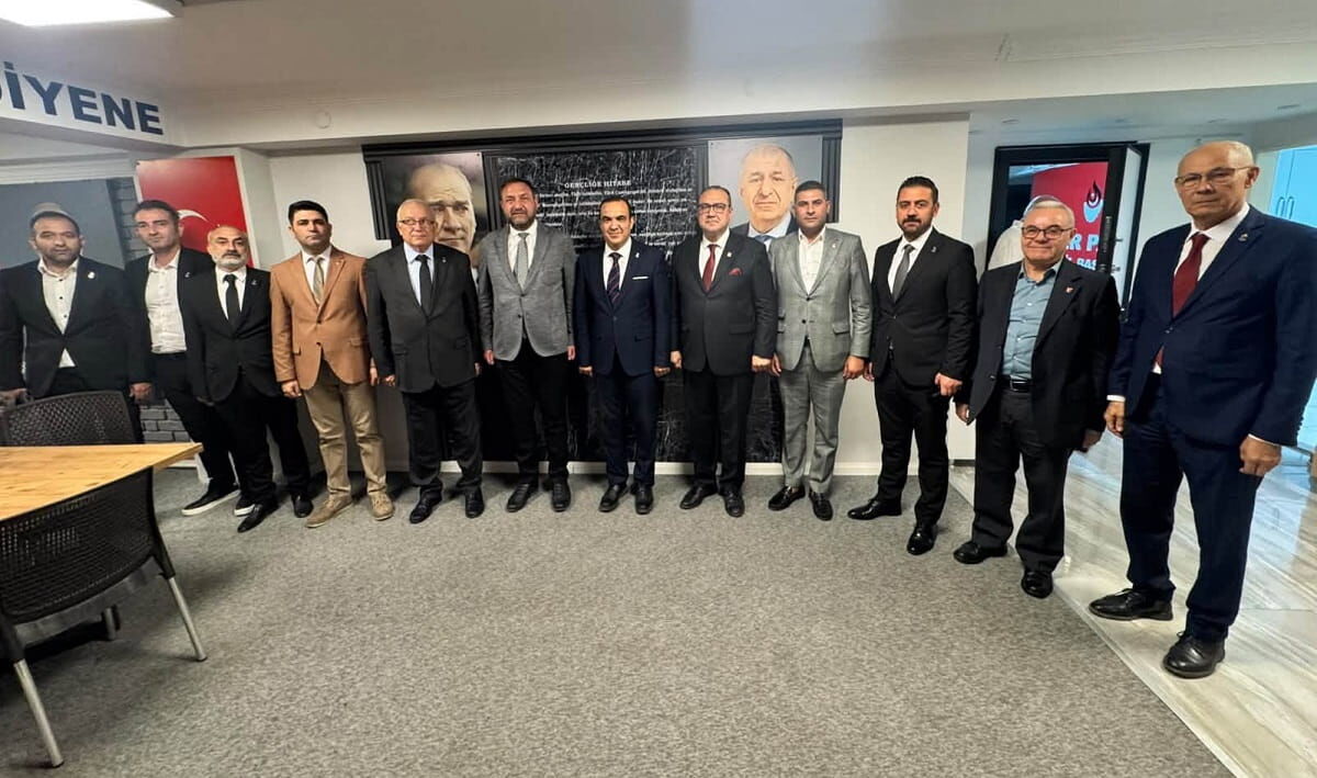 Zafer Partisi Ziyareti1 (1)